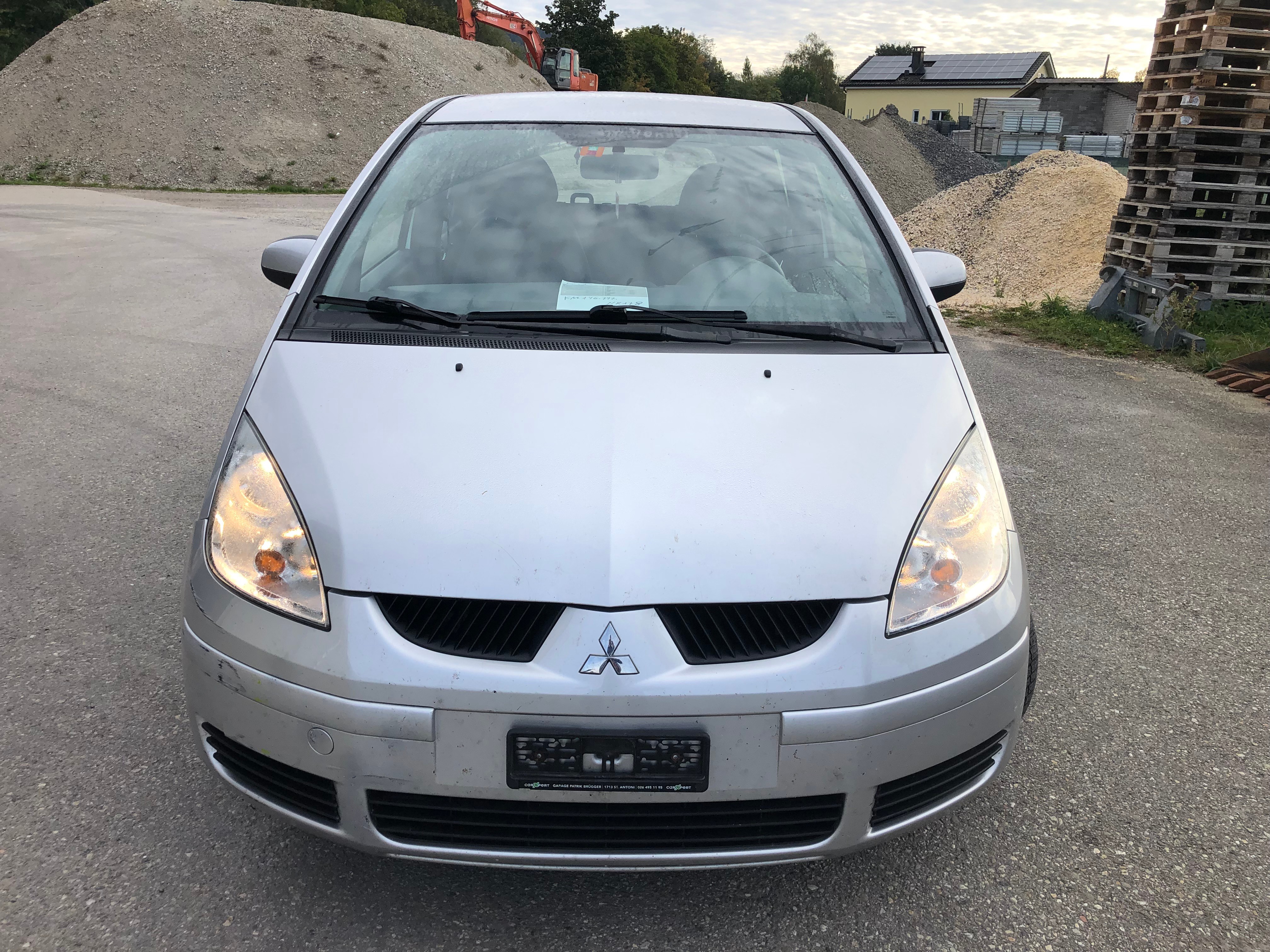 Car photo