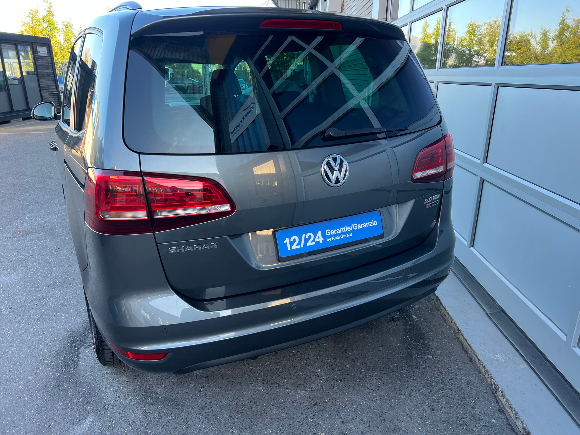 VW Sharan 2.0 TDI Comfortline 4x4 PS 150 *** 7 Plätzer * Navigation * 8 fachbreift * frisch ab MFK * 12/24 Garantie möglich **-image-6