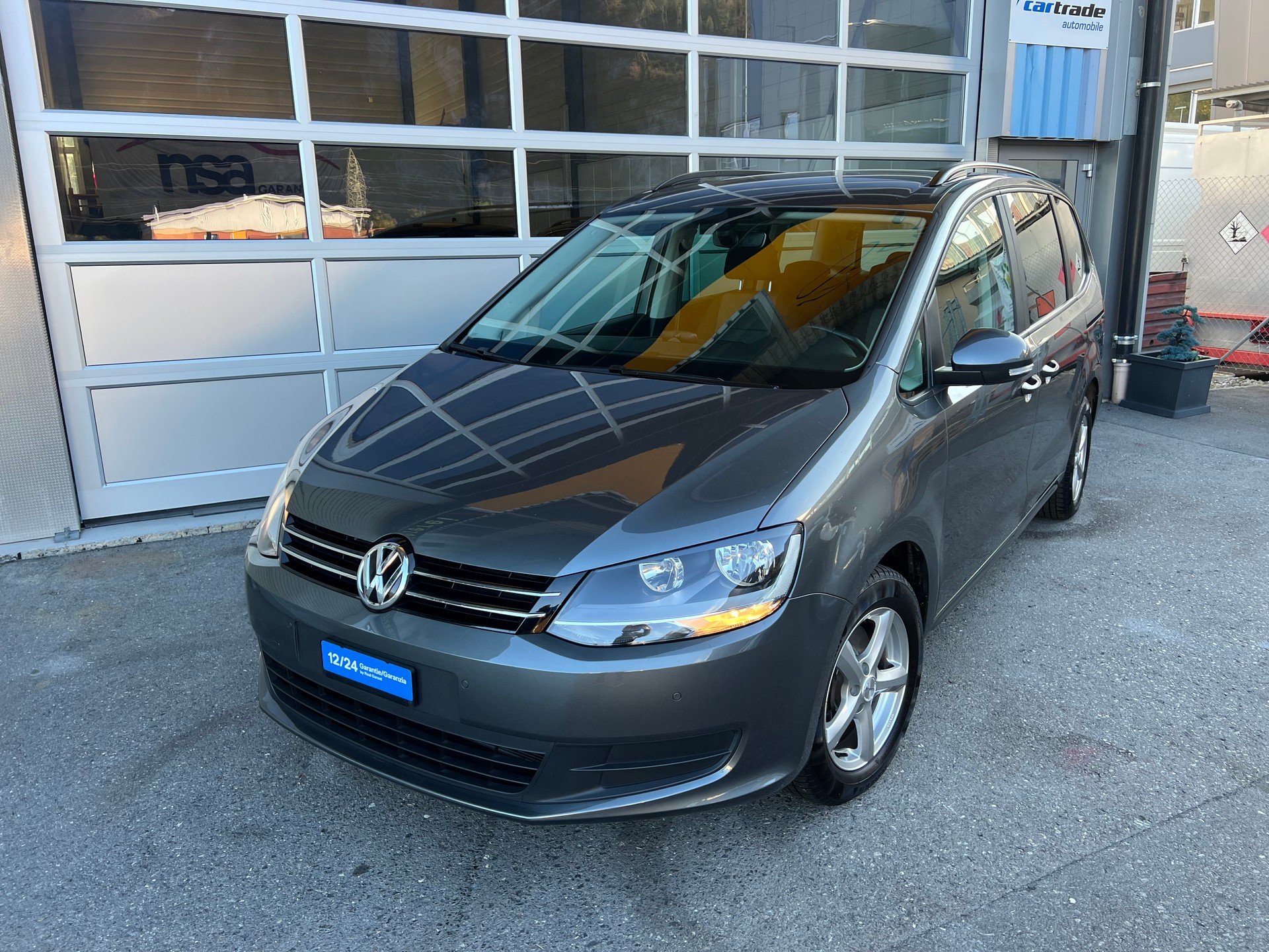 VW Sharan 2.0 TDI Comfortline 4x4 PS 150 *** 7 Plätzer * Navigation * 8 fachbreift * frisch ab MFK * 12/24 Garantie möglich **-image-1