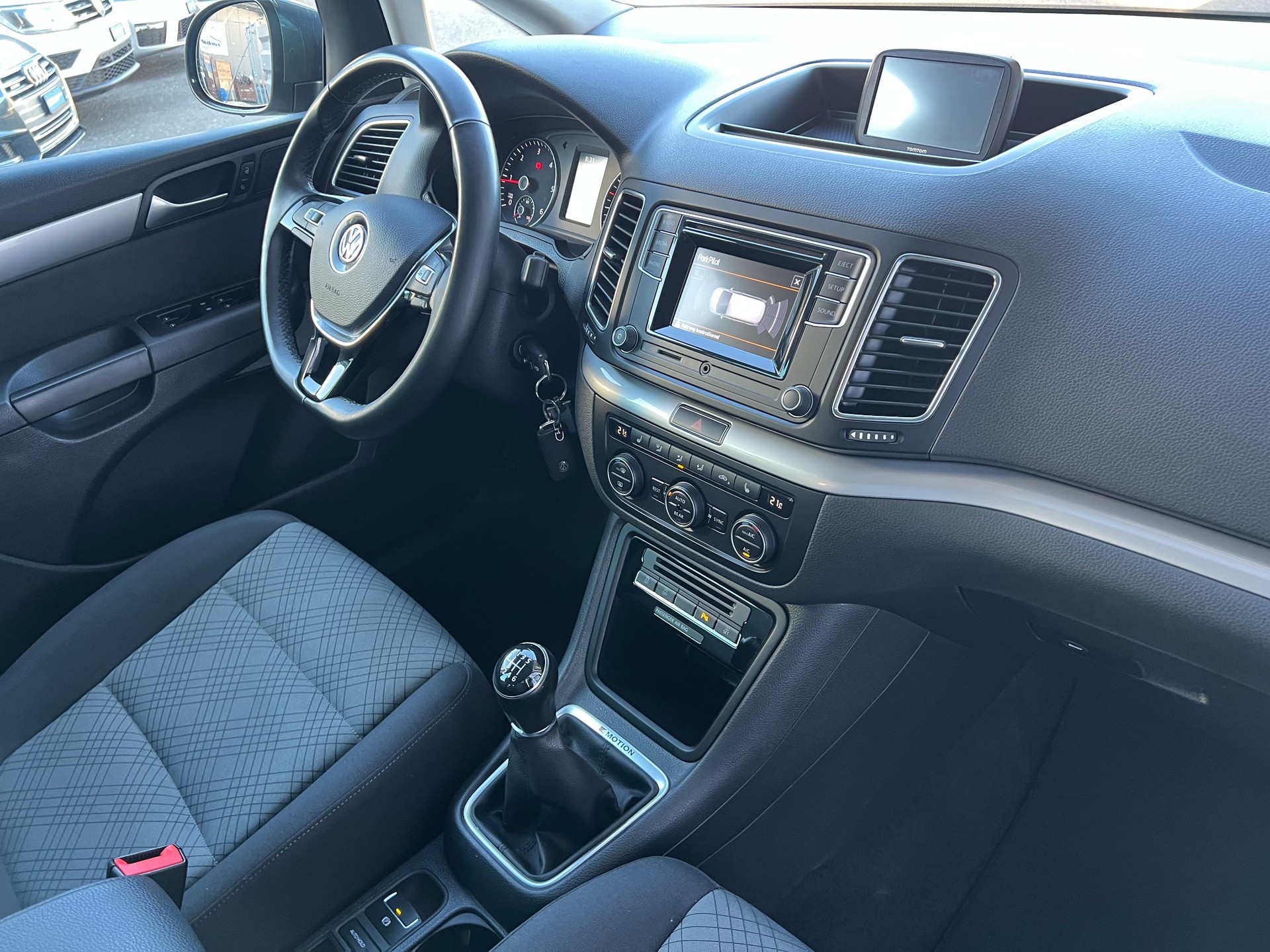 VW Sharan 2.0 TDI Comfortline 4x4 PS 150 *** 7 Plätzer * Navigation * 8 fachbreift * frisch ab MFK * 12/24 Garantie möglich **-image-20