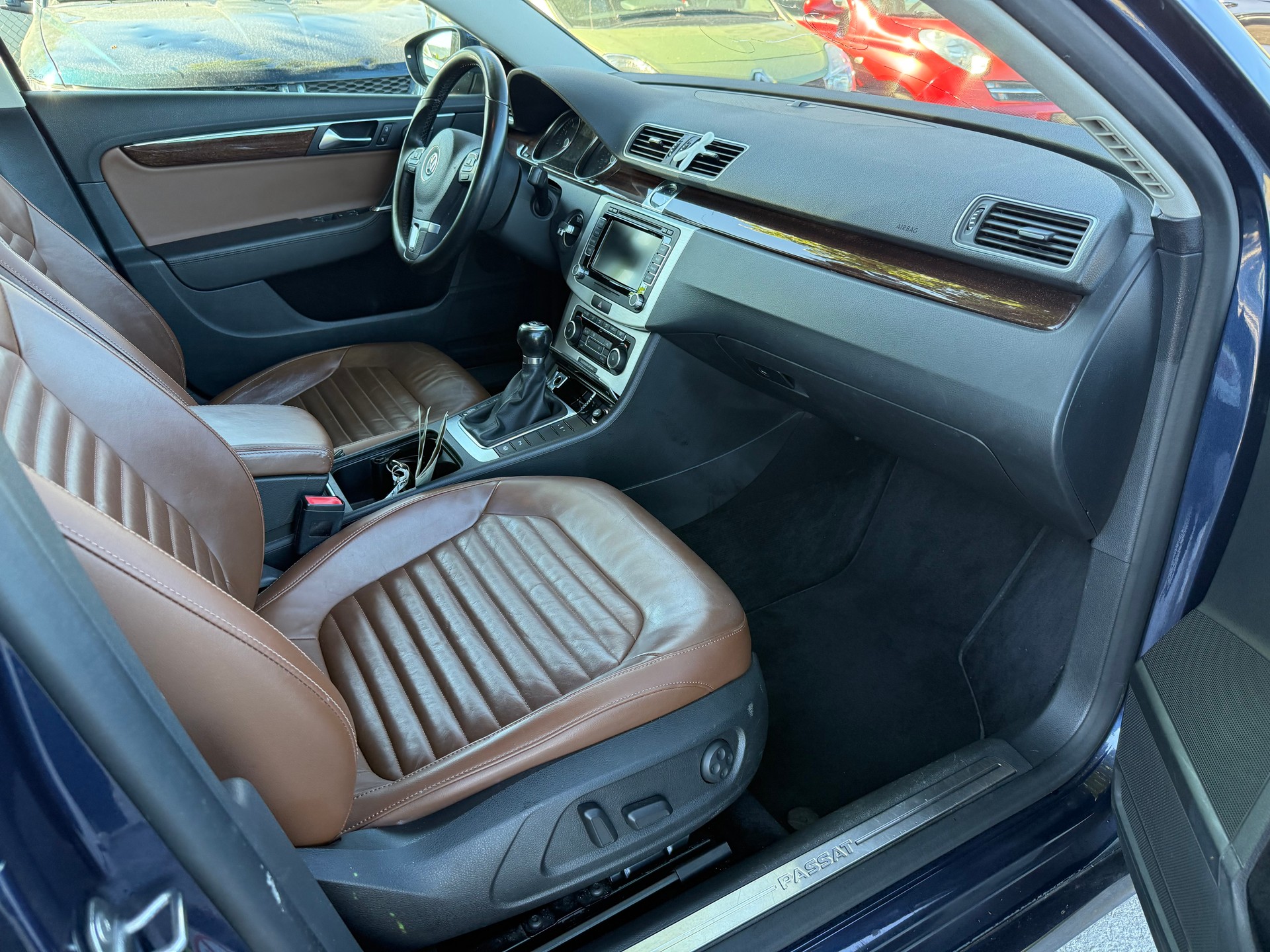 VW Passat Variant 2.0 TSI Highline-image-7