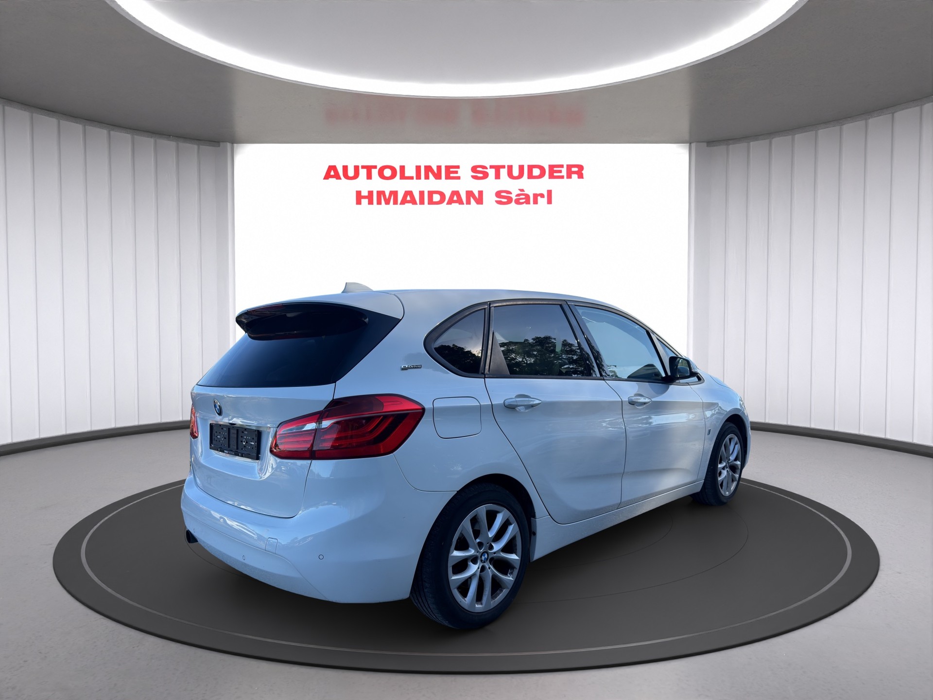 BMW 225xe iPerformance Active Tourer Steptronic-image-3