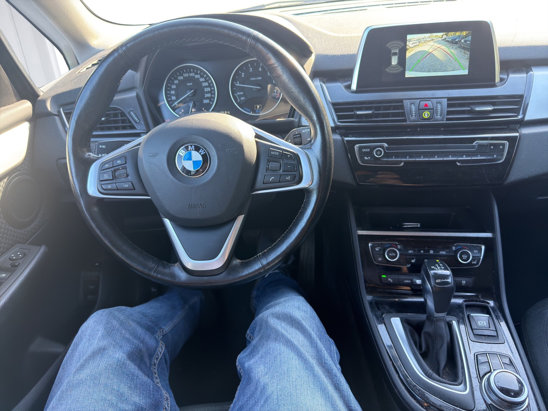 BMW 225xe iPerformance Active Tourer Steptronic-image-6