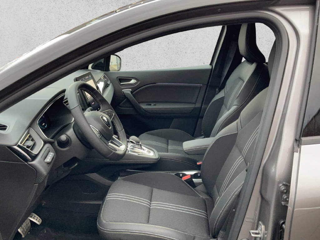 RENAULT Captur 1.6 E-Tech Engineered-image-8