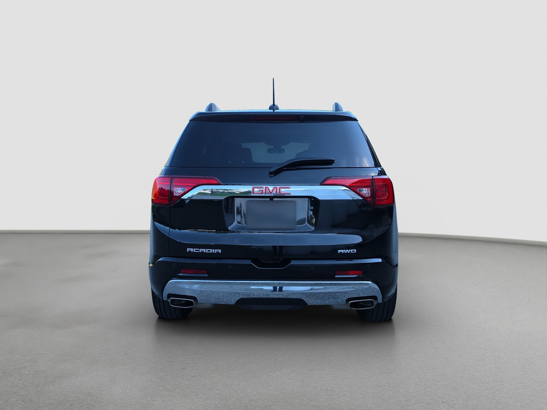 GMC Denali AWD 3.6L 6-Seater-image-3