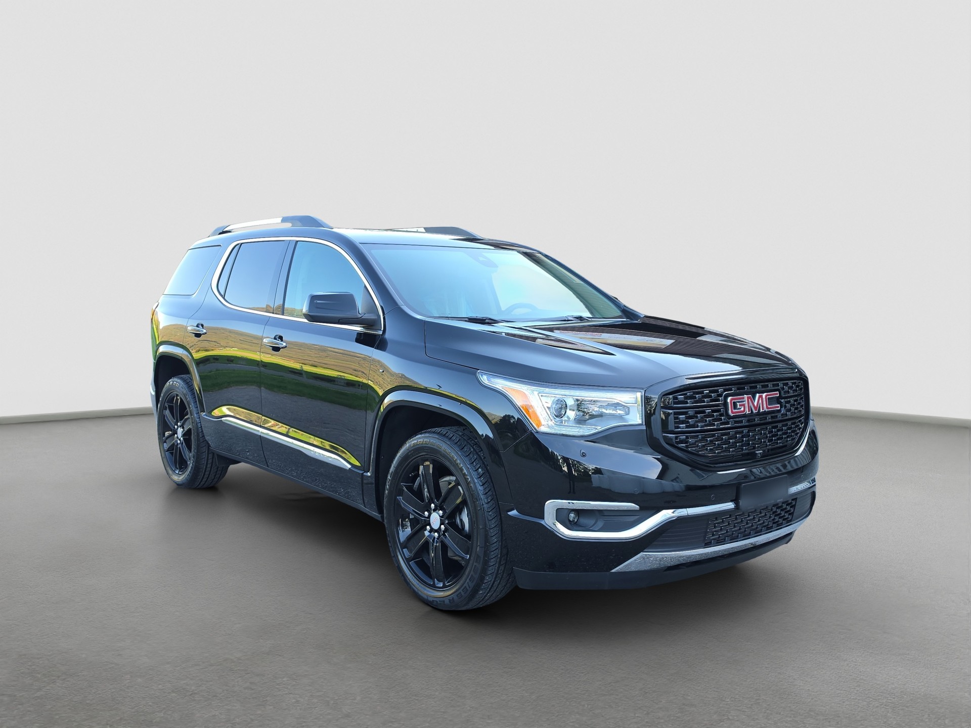 GMC Denali AWD 3.6L 6-Seater-image-6