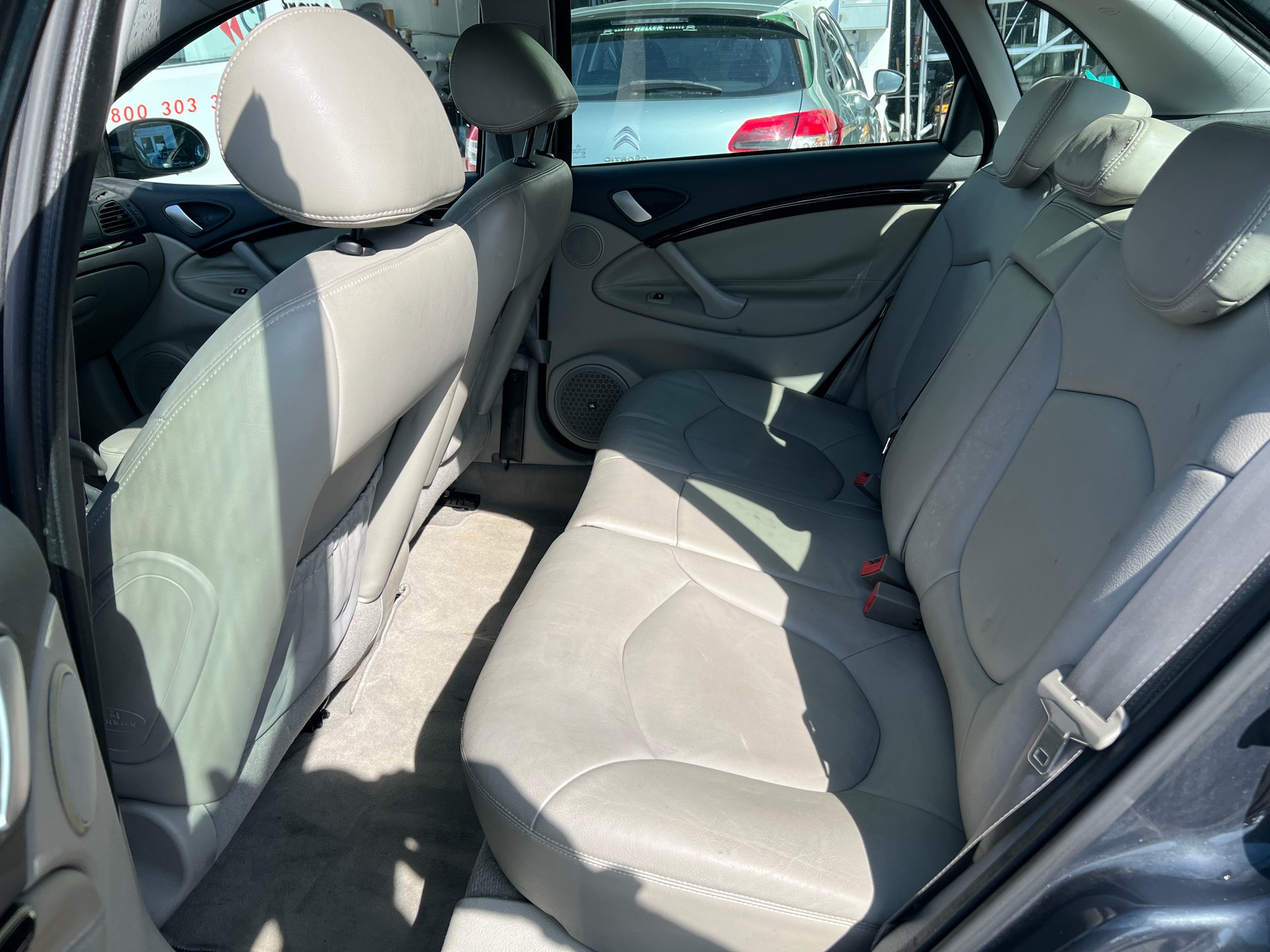 CITROEN C5 Berline 2.2 HDi Exclusive-image-8