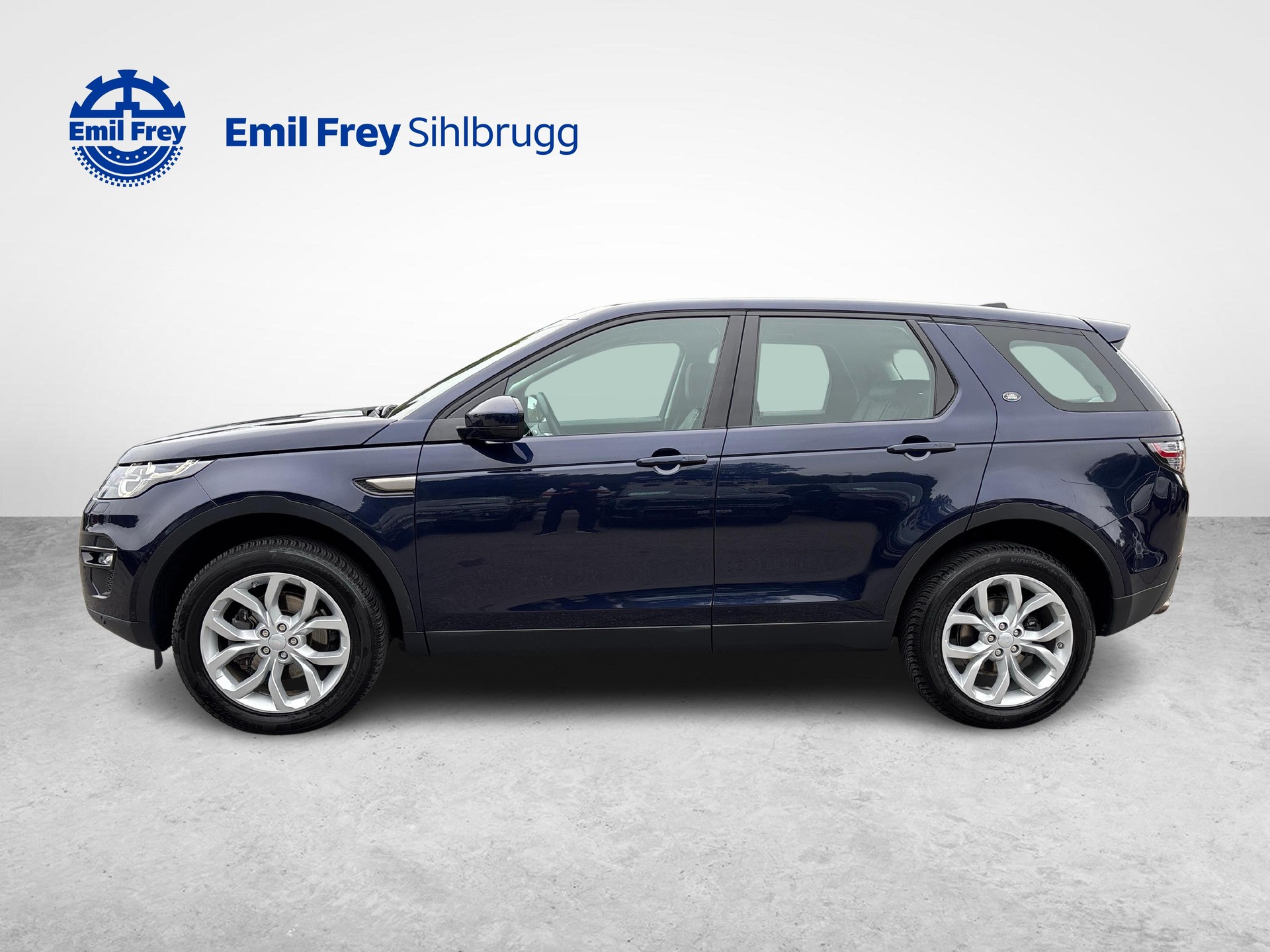 LAND ROVER Discovery Sport 2.0 TD4 SE-image-5