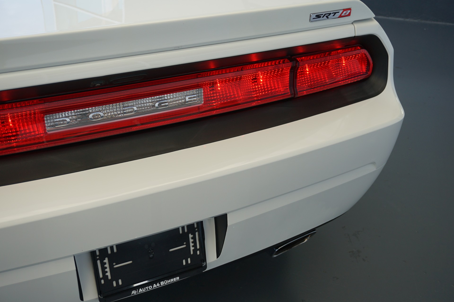 DODGE Challenger SRT 392 6,4i V8 478PS-image-7