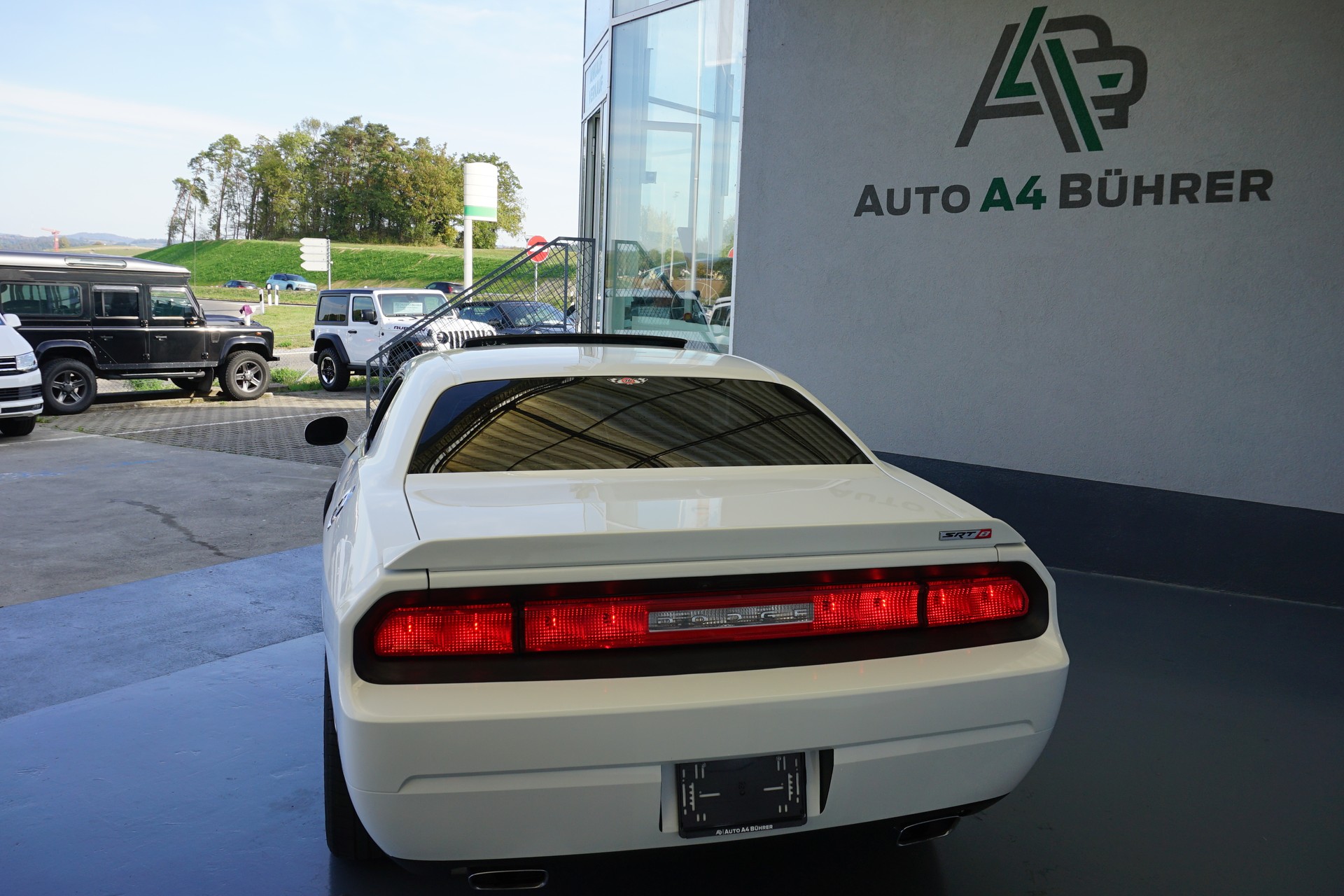 DODGE Challenger SRT 392 6,4i V8 478PS-image-6