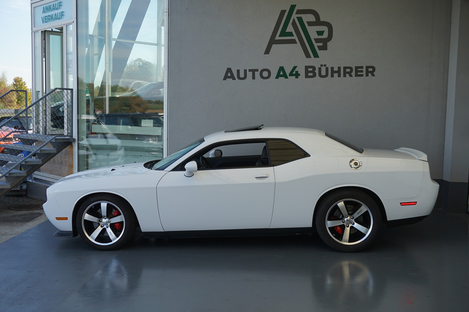 DODGE Challenger SRT 392 6,4i V8 478PS-image-0