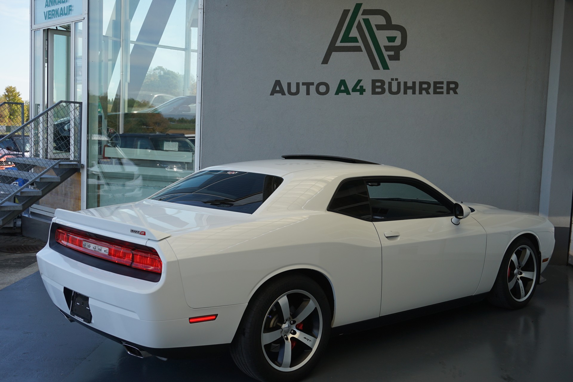 DODGE Challenger SRT 392 6,4i V8 478PS-image-8