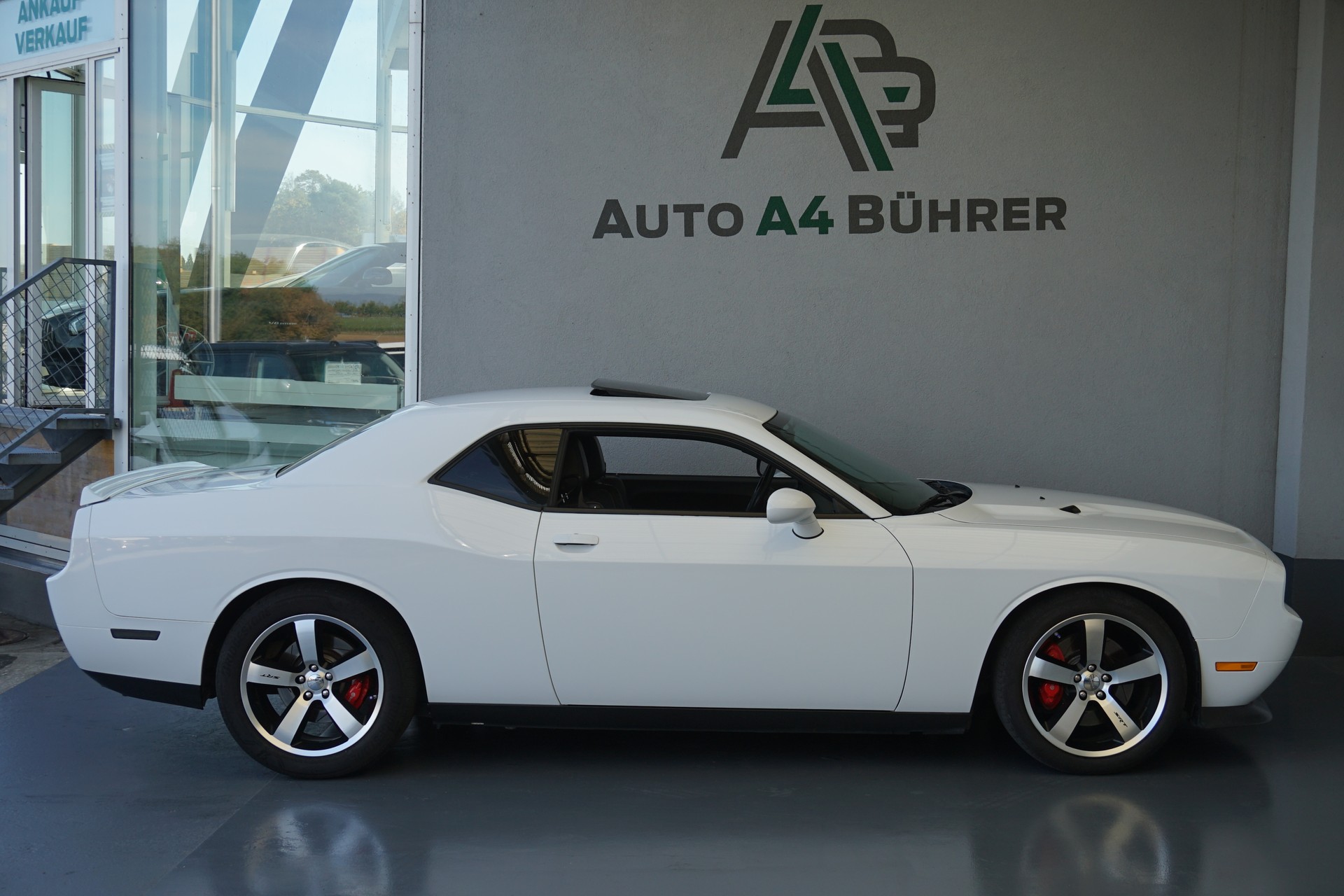 DODGE Challenger SRT 392 6,4i V8 478PS-image-4