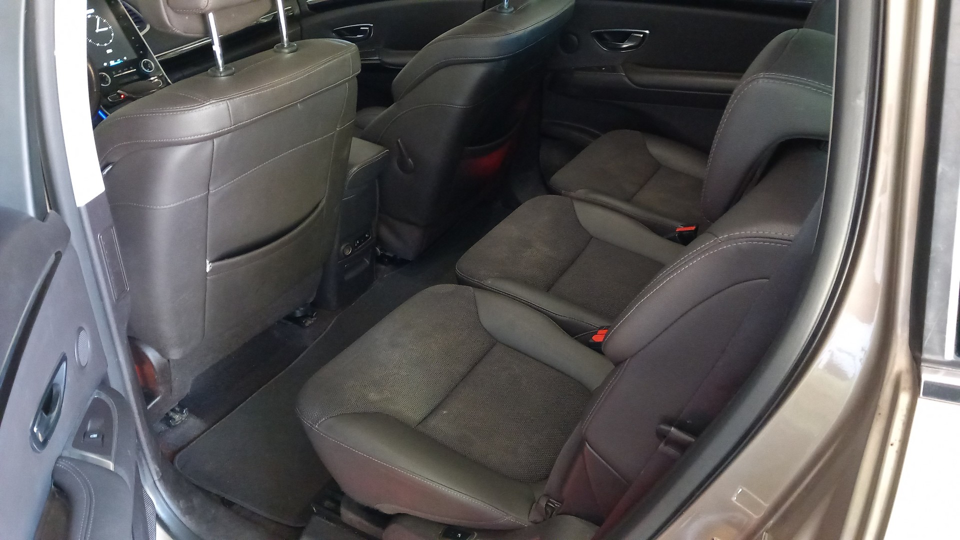 RENAULT 1.6 dCi 160 Intens EDC-image-8