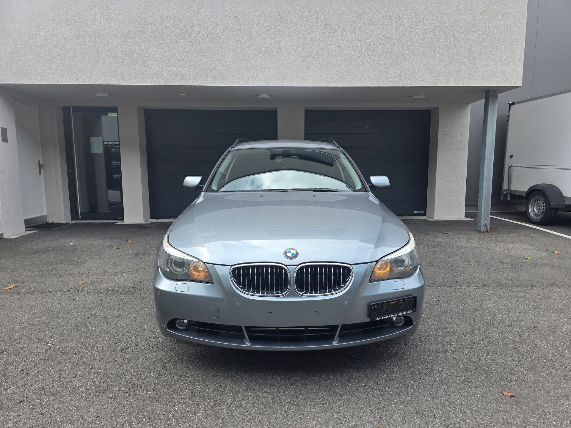 BMW 525xi Touring mit M-Paket Interieur-image-1