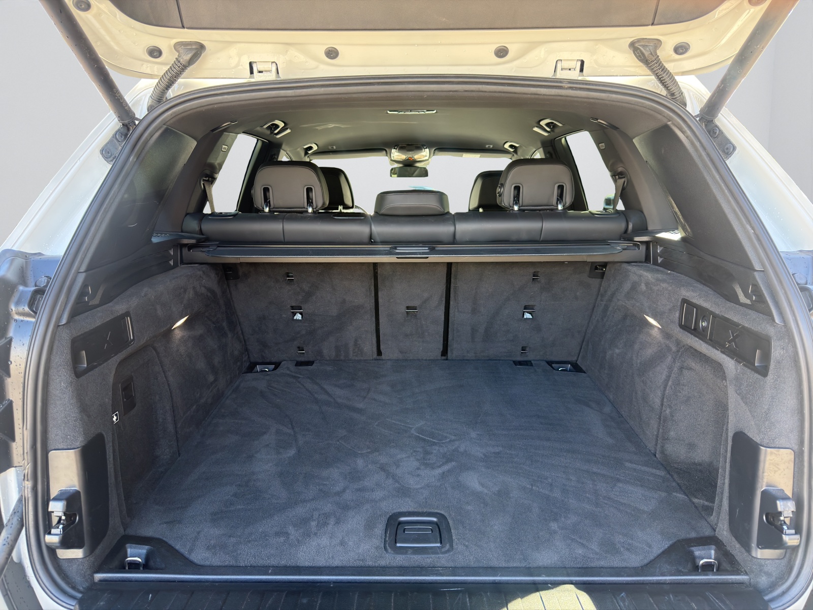 BMW X5 30d xDrive SAG-image-12