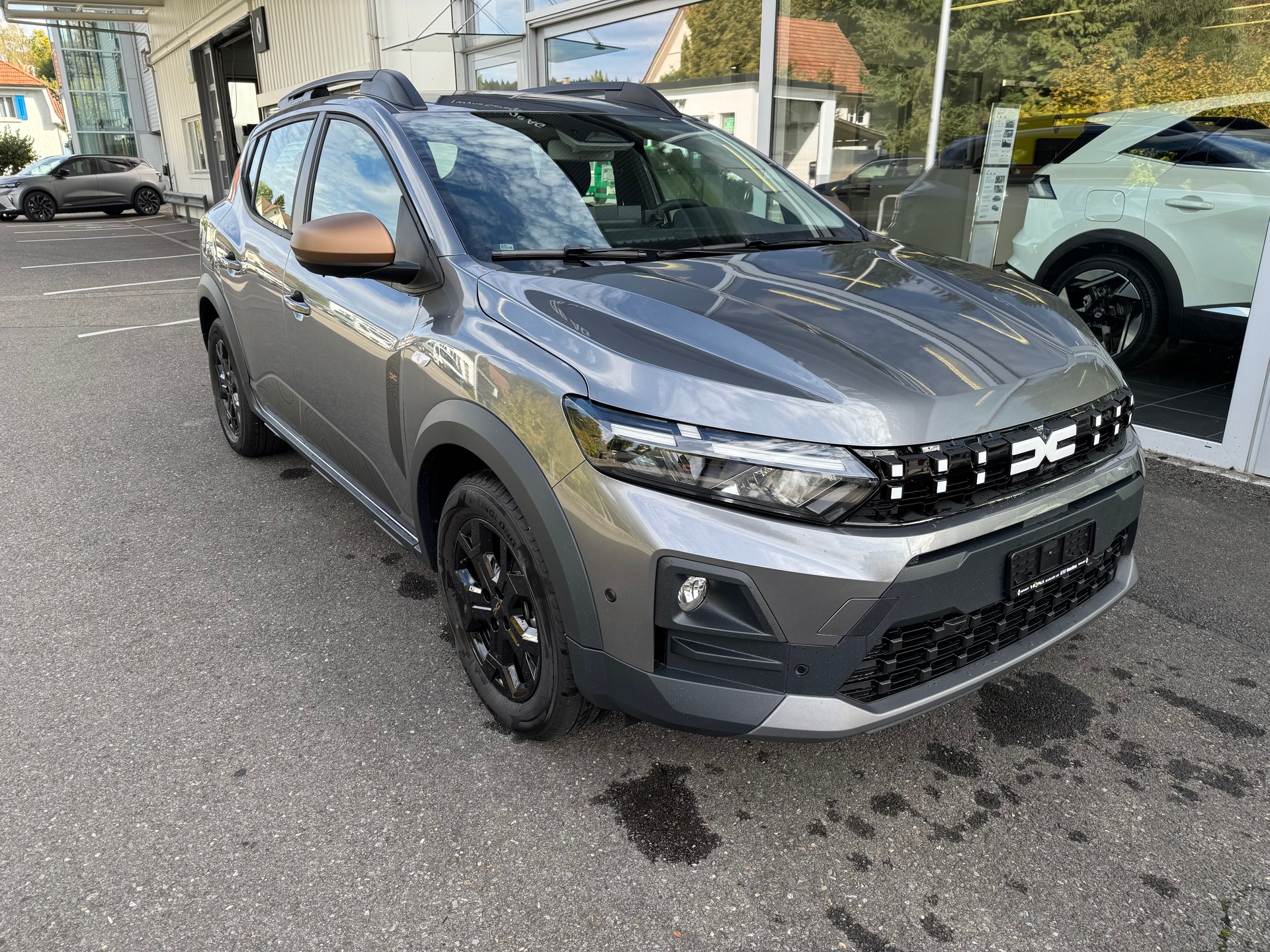 DACIA Sandero Stepway TCe 110 Extreme-image-4