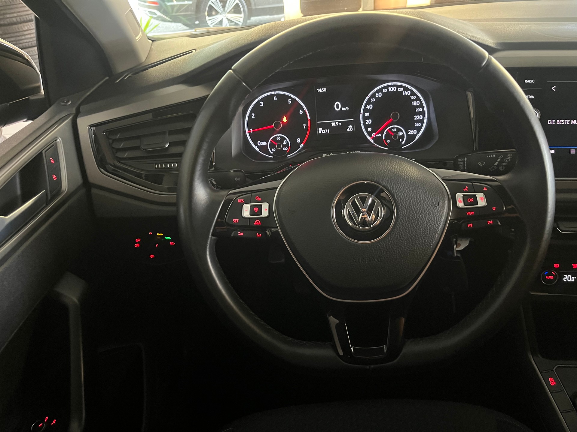 VW Polo 1.0 TSI BMT Comfortline-image-11