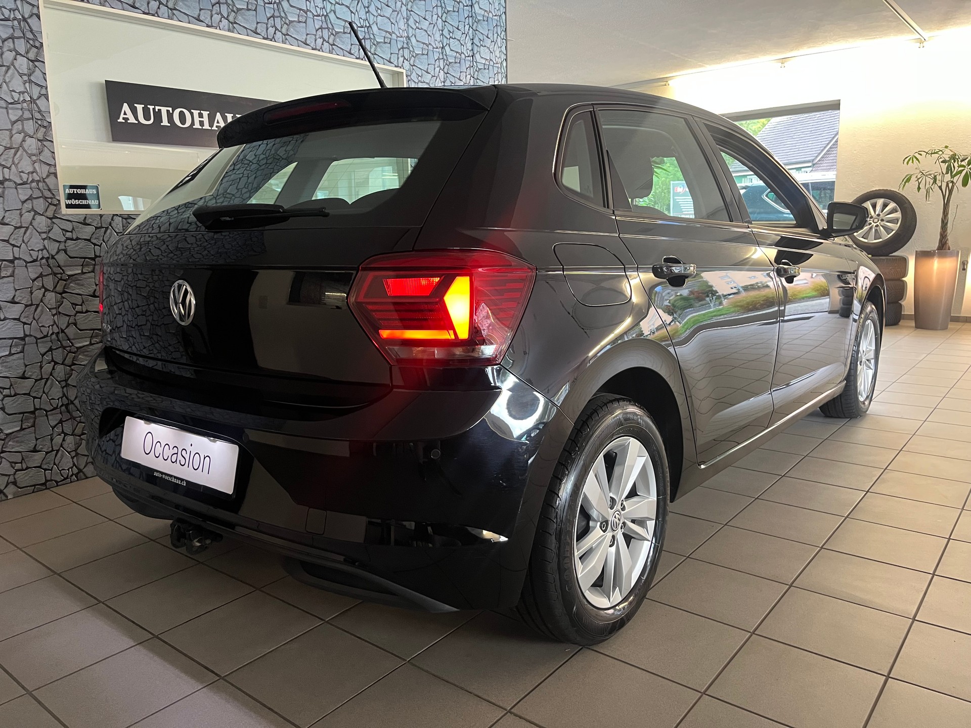 VW Polo 1.0 TSI BMT Comfortline-image-2