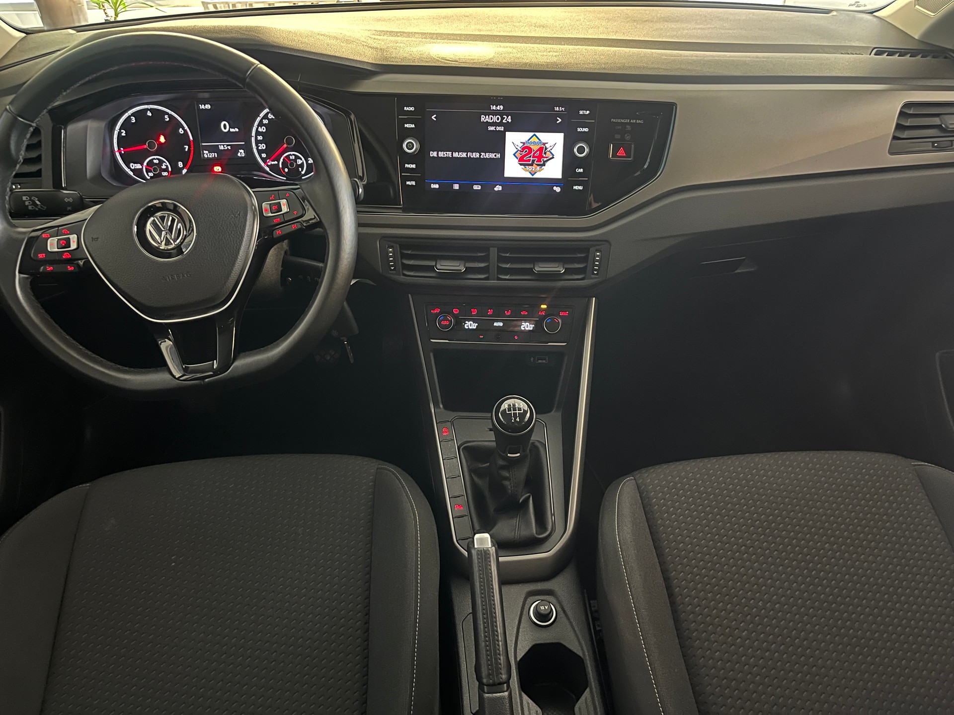 VW Polo 1.0 TSI BMT Comfortline-image-10