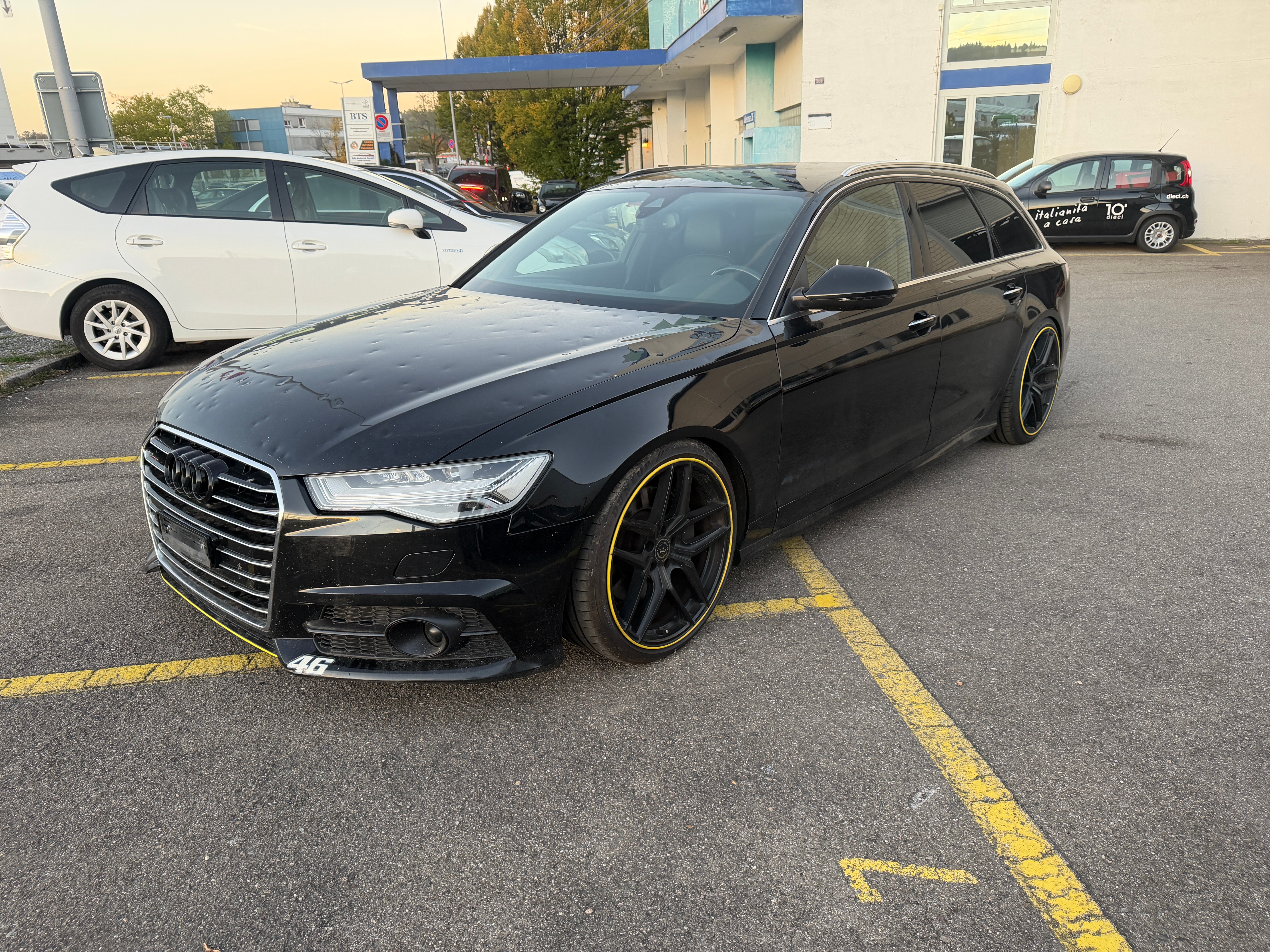 Car photo