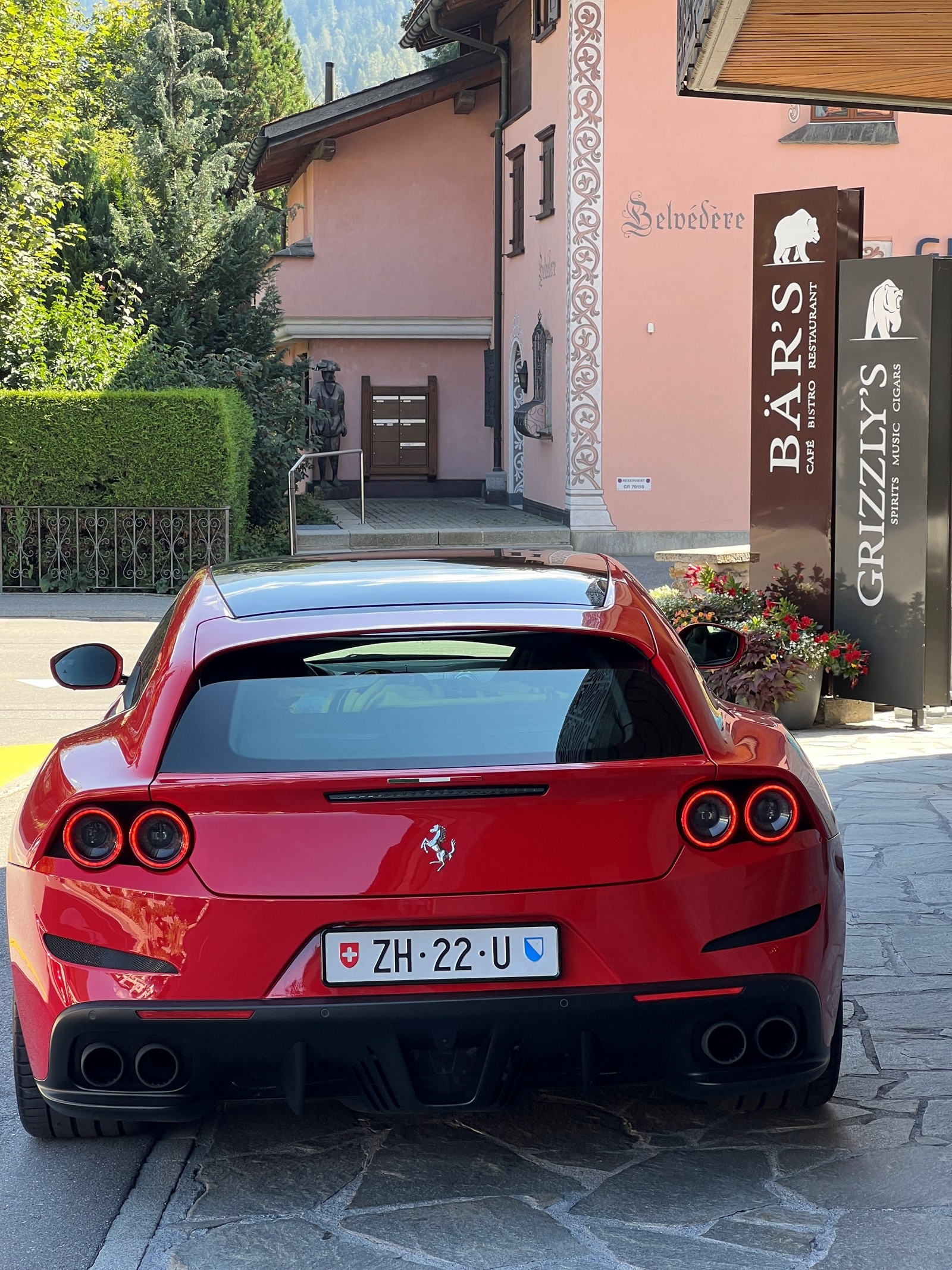 FERRARI GTC 4 Lusso T-image-12