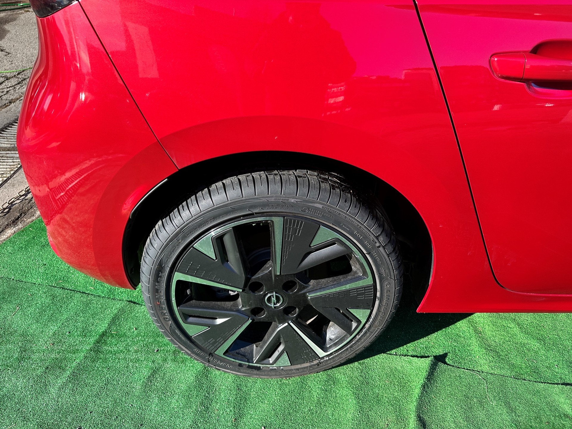 OPEL Corsa-e GS Line-image-4