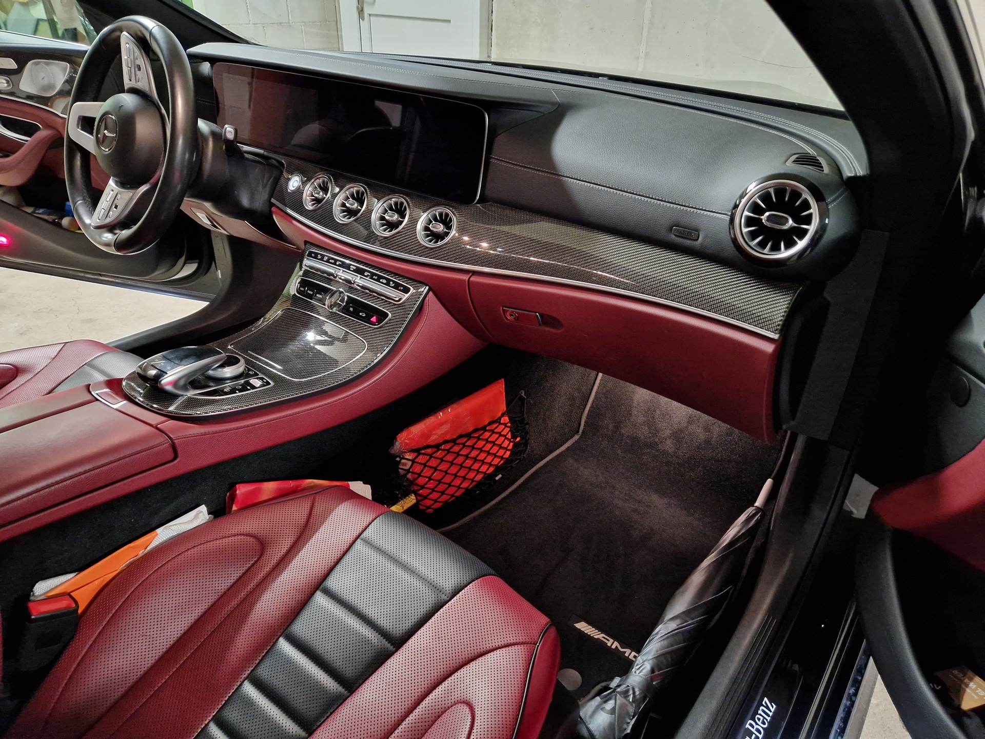 MERCEDES-BENZ CLS 450 4Matic AMG Line 9G-Tronic-image-4
