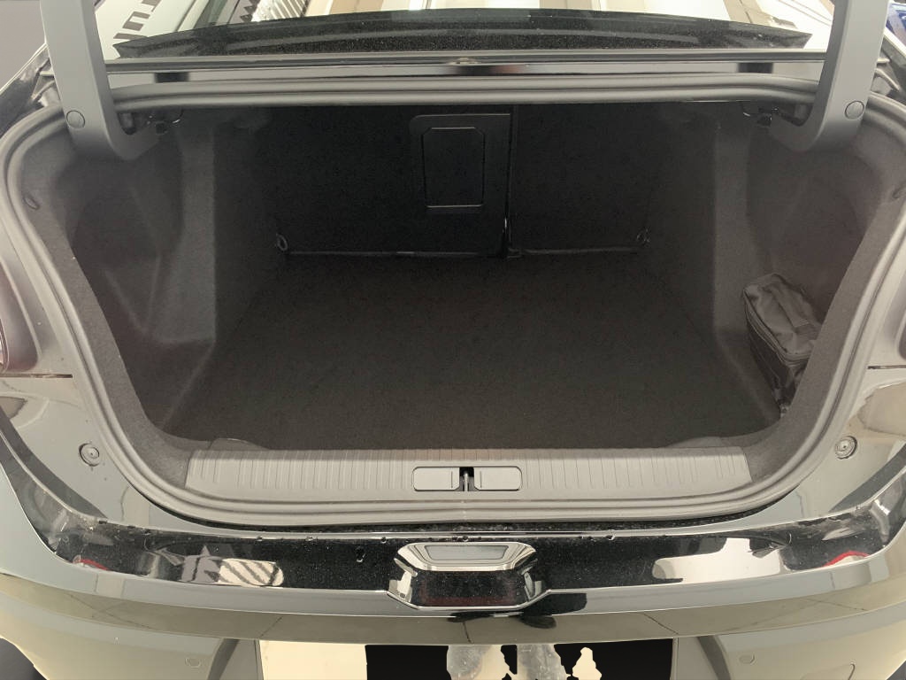 CITROEN C4 X Électrique 136ch Automatique Shine Pack-image-8
