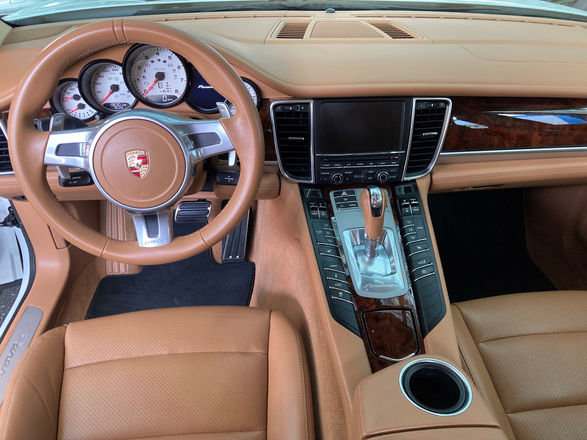 PORSCHE Panamera 4 3.6 PDK-image-10