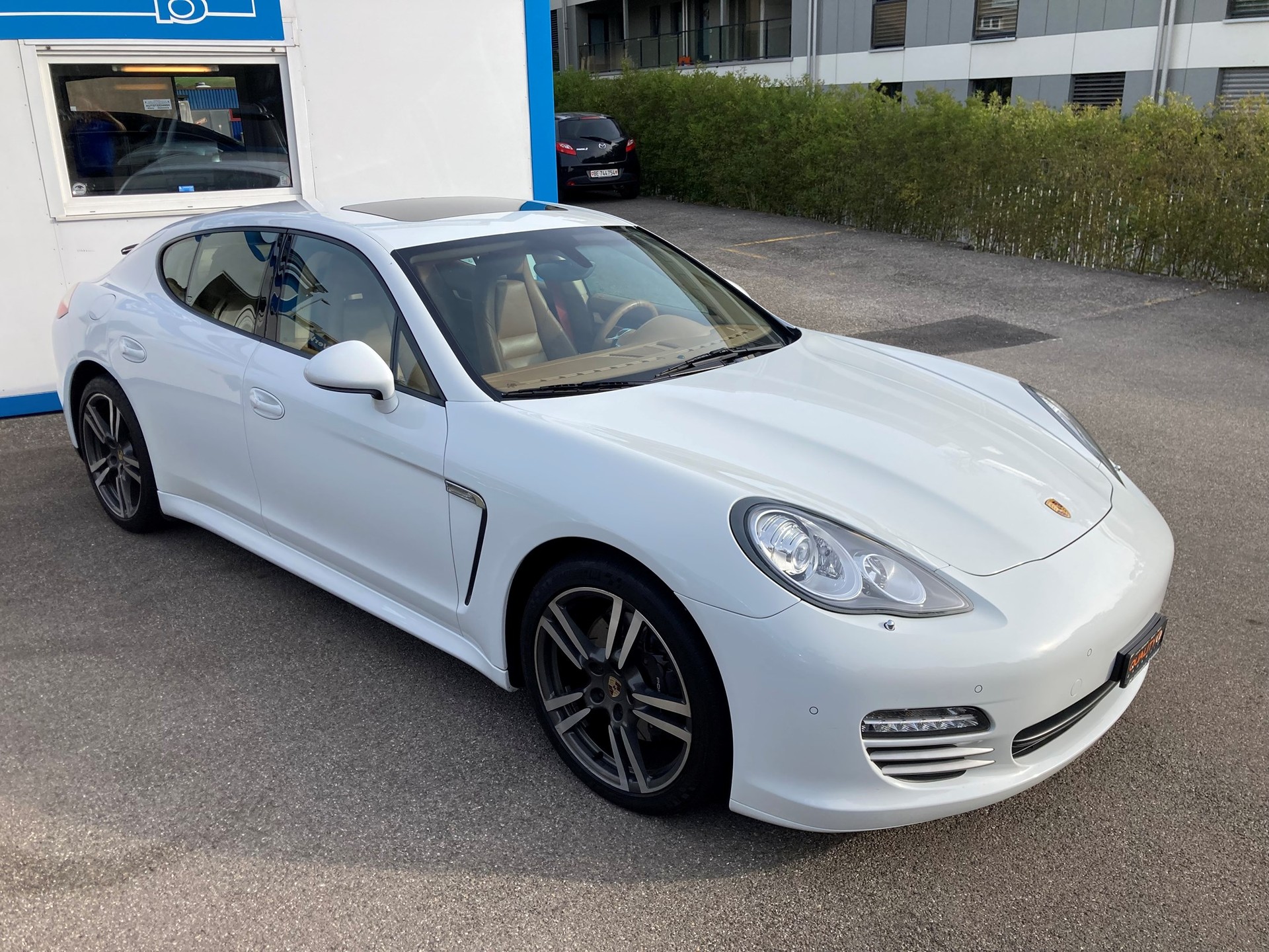 PORSCHE Panamera 4 3.6 PDK-image-5
