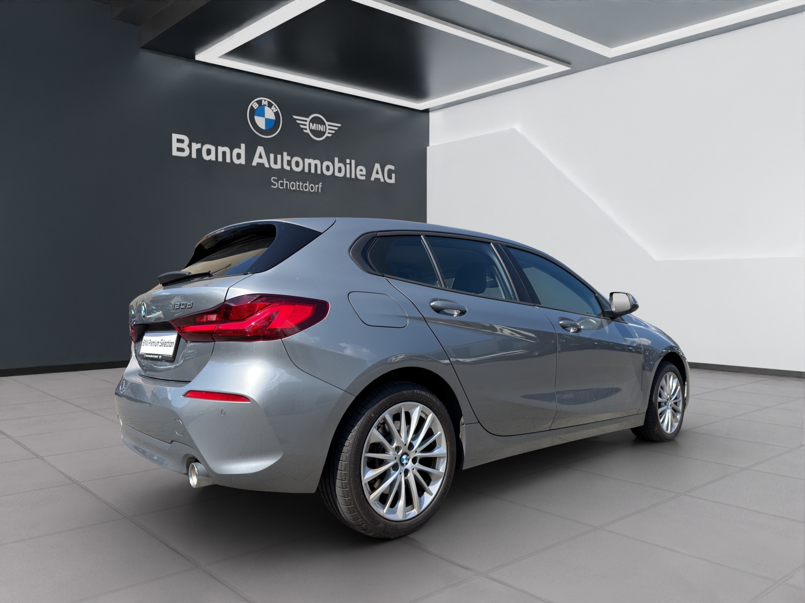 BMW 120d xDrive-image-4
