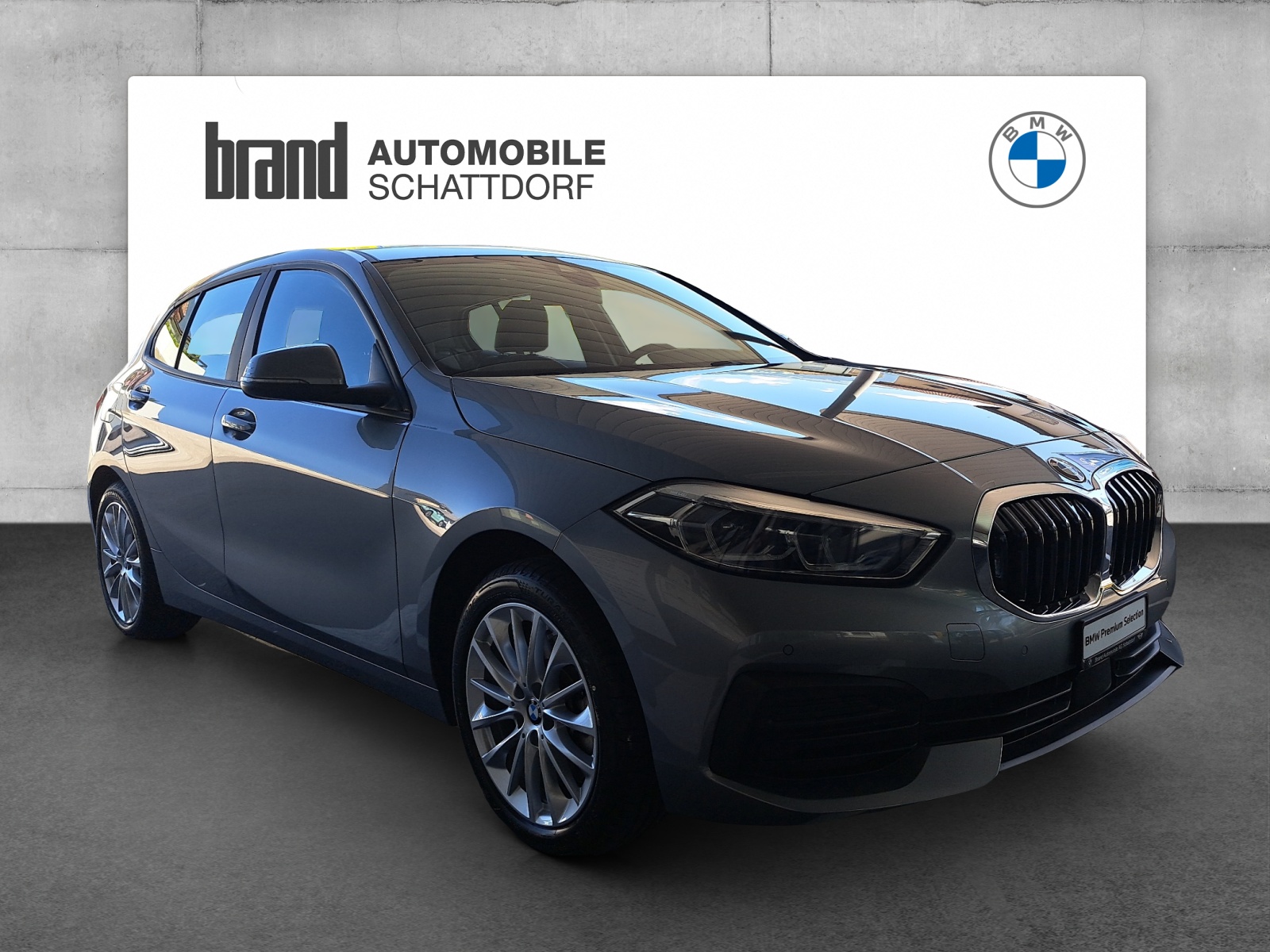 BMW 120d xDrive-image-13