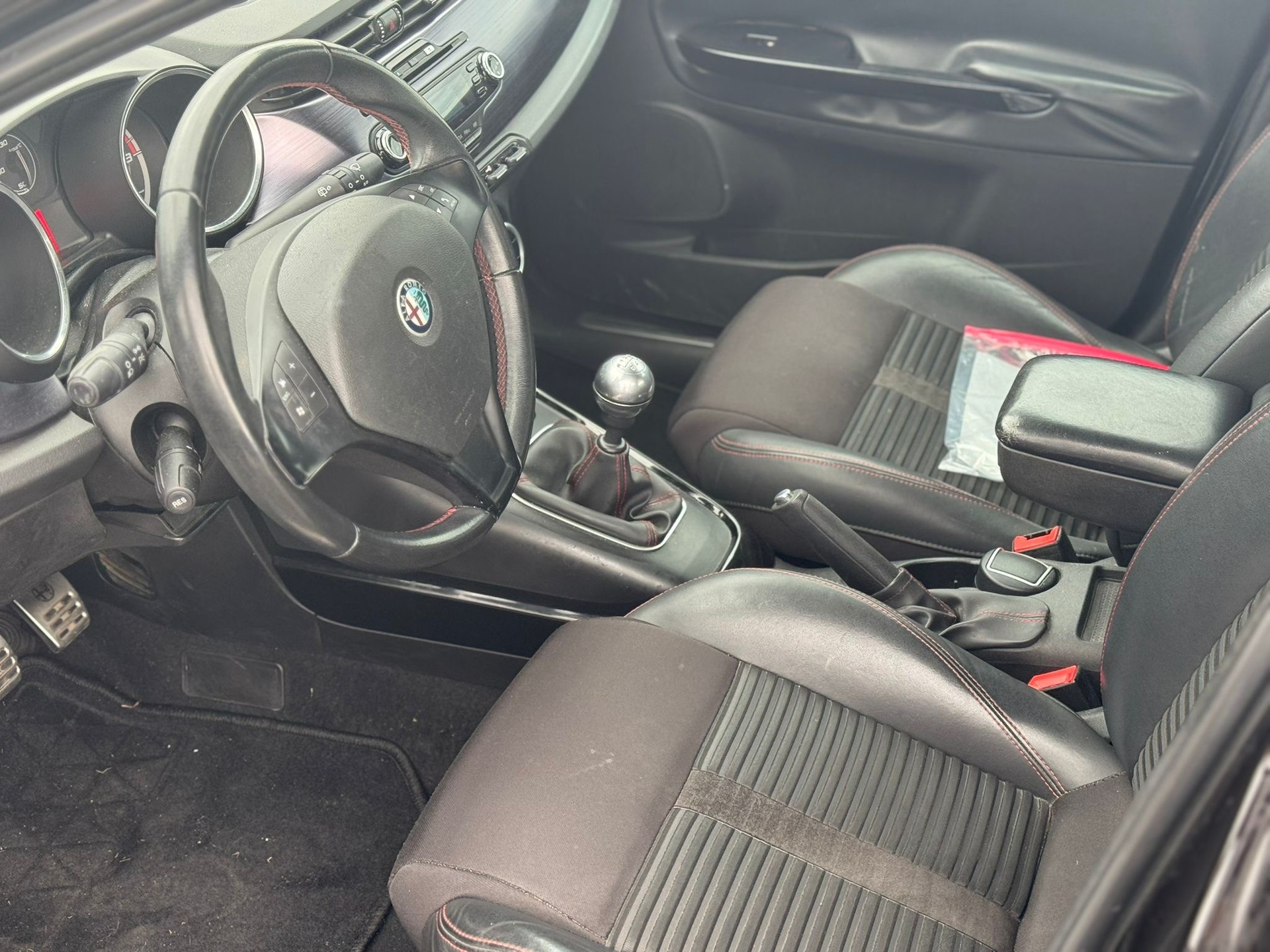 ALFA ROMEO Giulietta 1.4 MultiAir Distinctive-image-4
