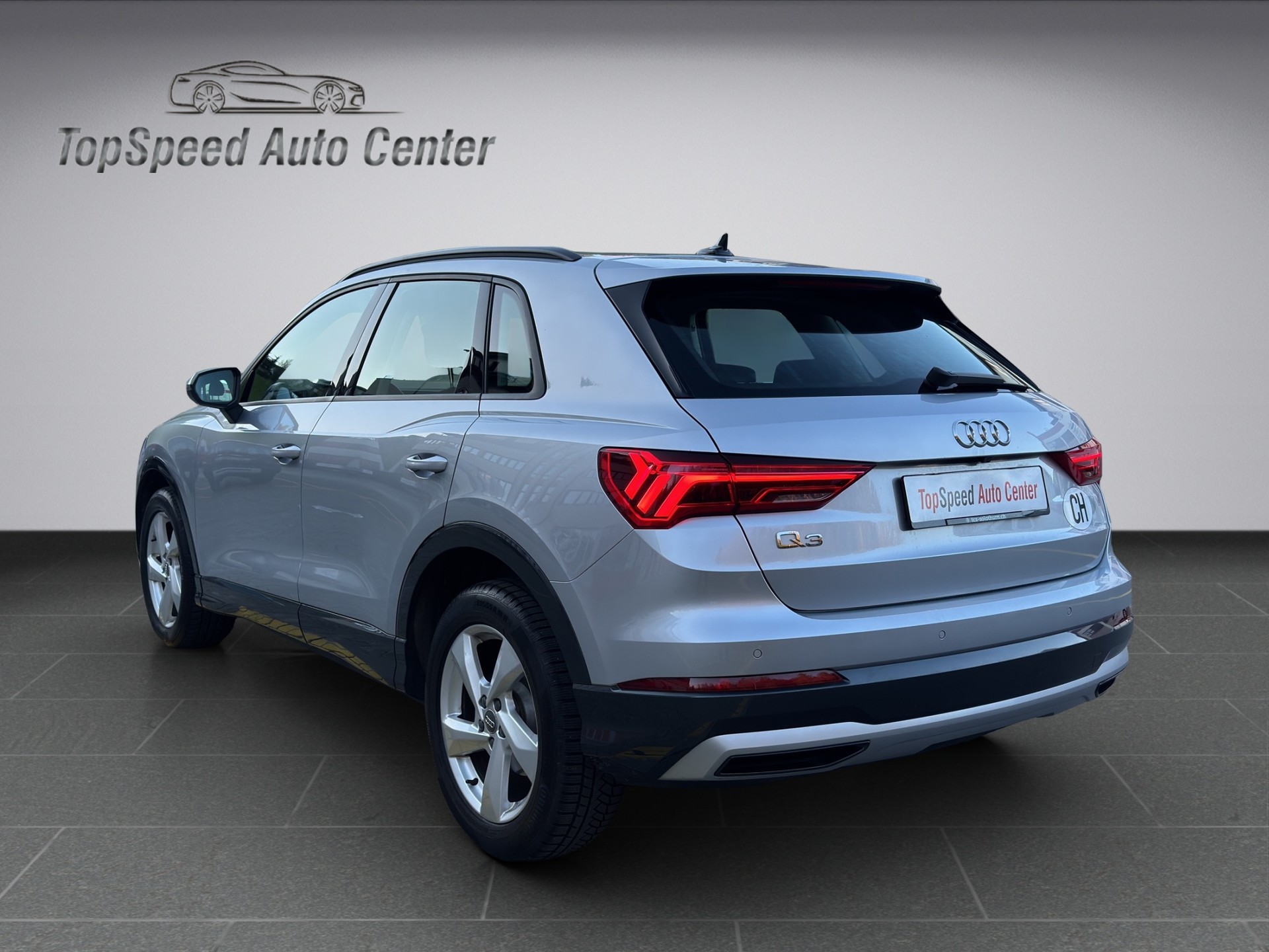 AUDI Q3 35 TDI advanced S-tronic-image-3