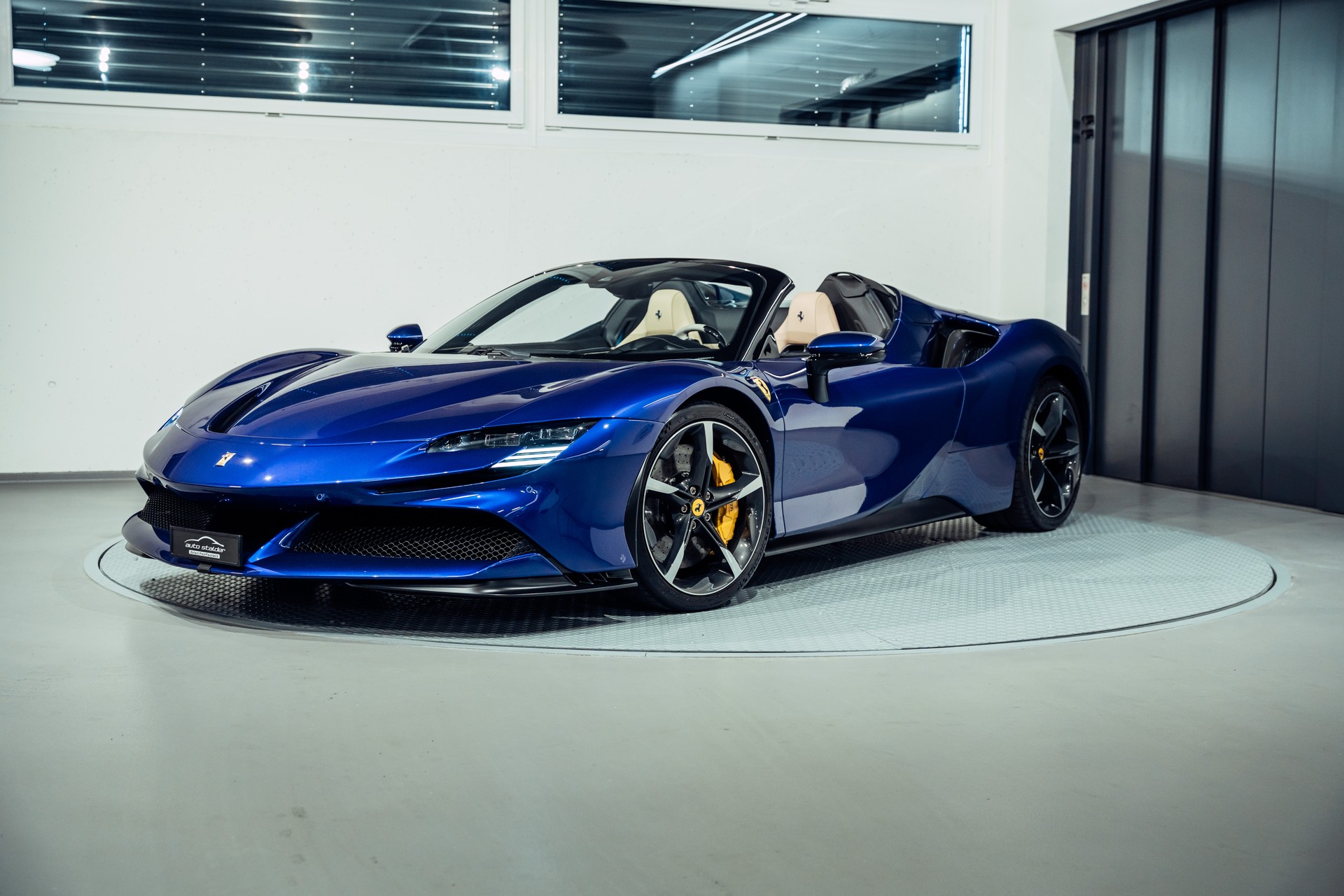 FERRARI SF90 Spider-image-6
