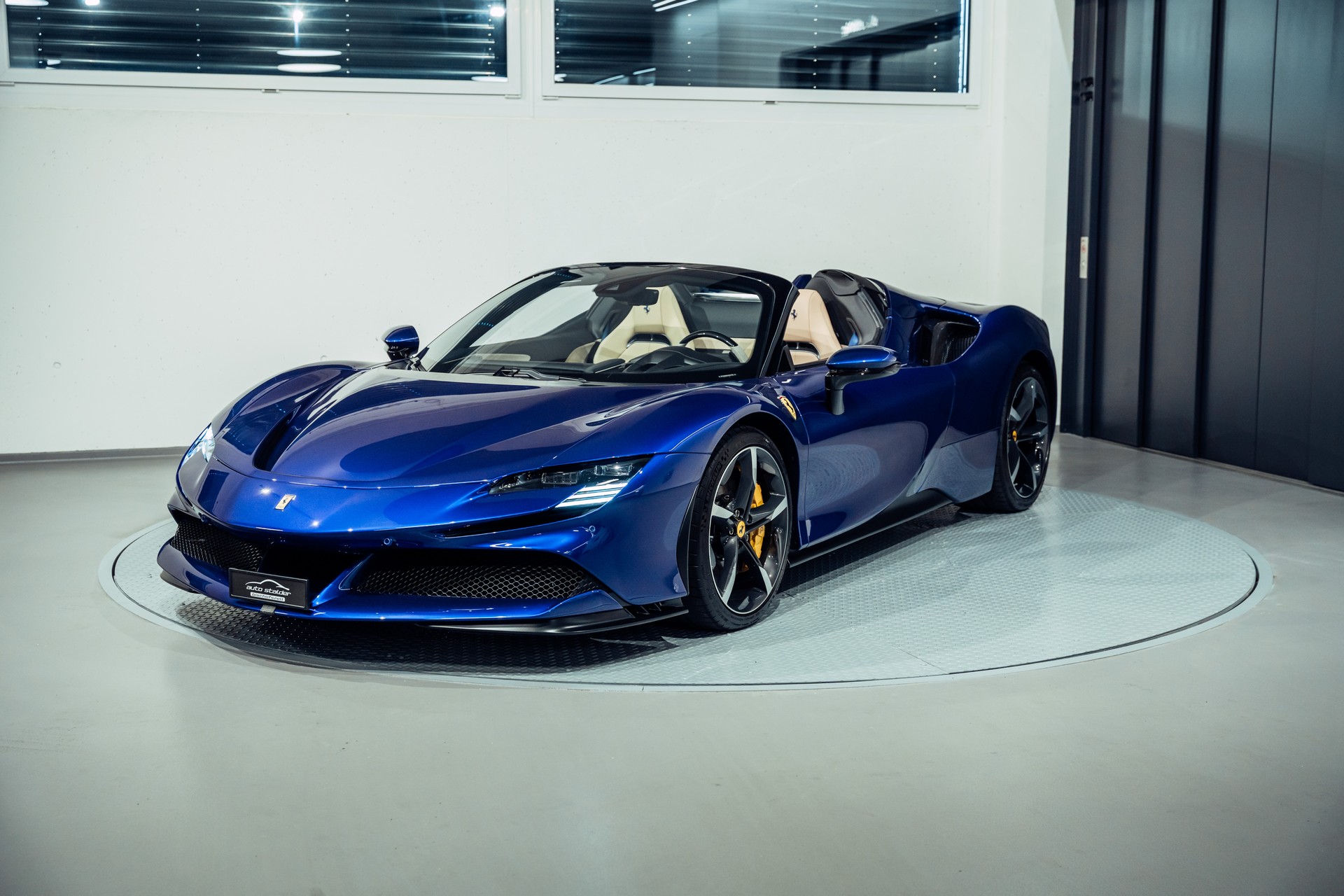 FERRARI SF90 Spider-image-15