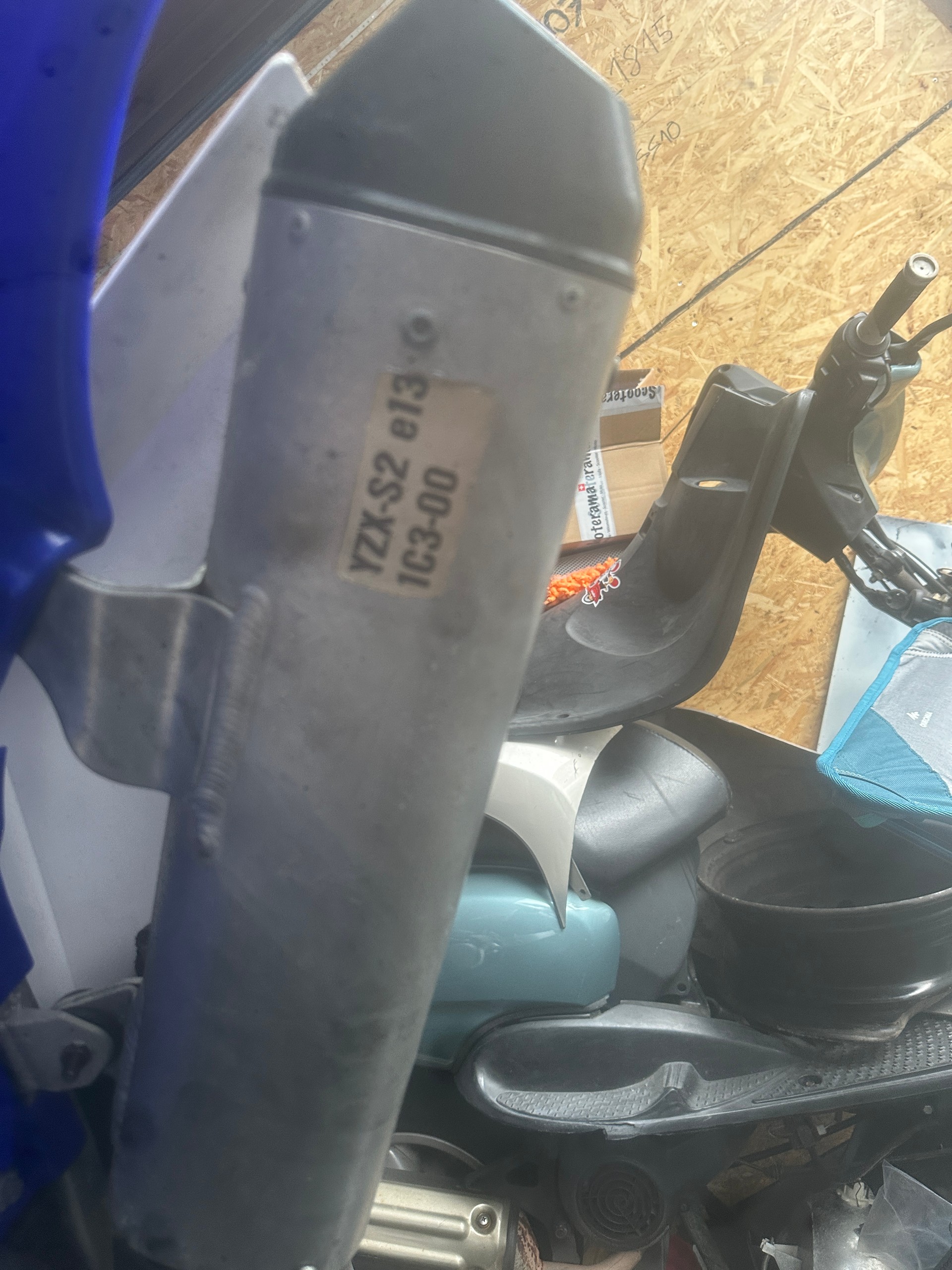 YAMAHA YZ 250-image-5