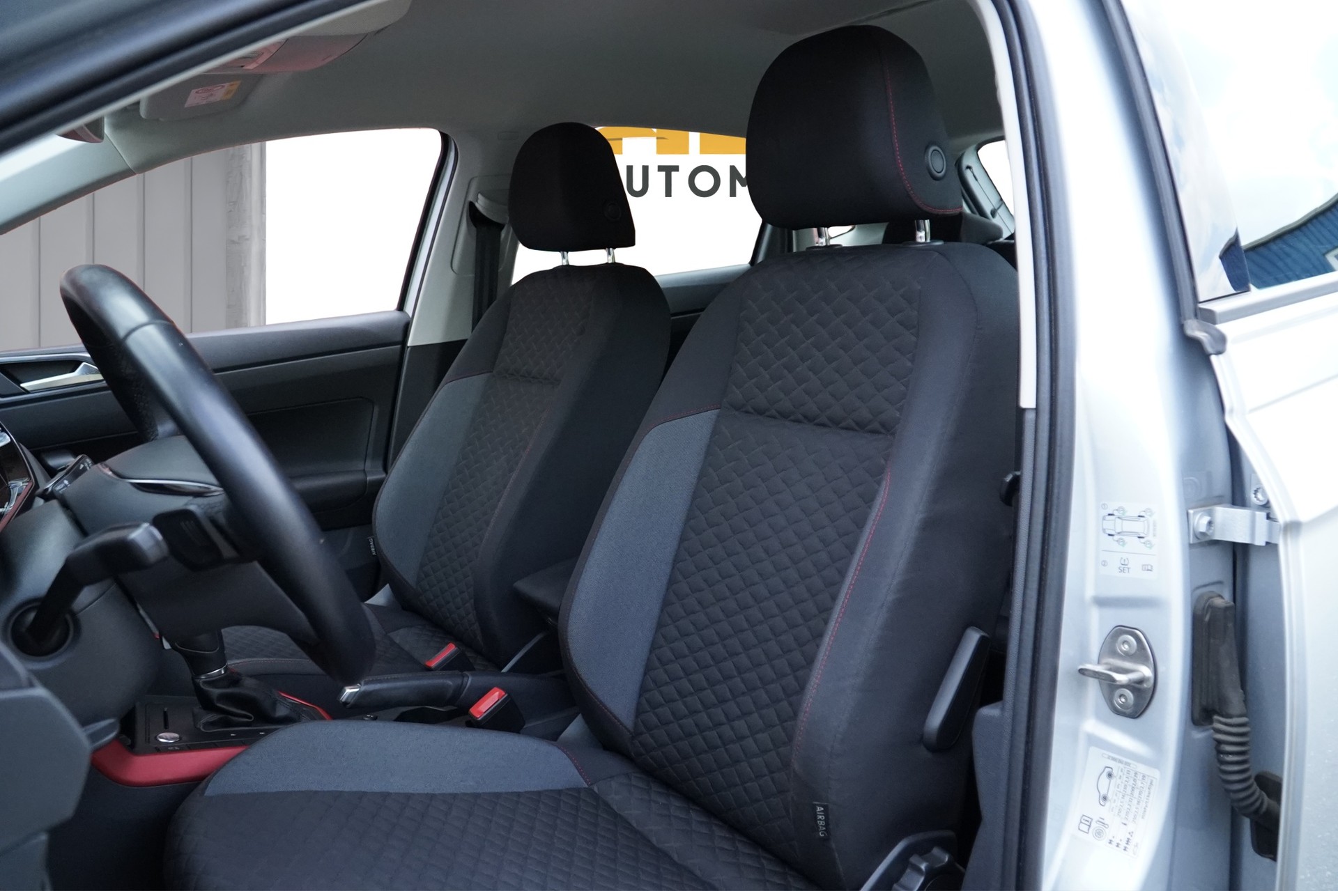 VW Polo 1.0 TSI BMT Comfortline Join DSG-image-10