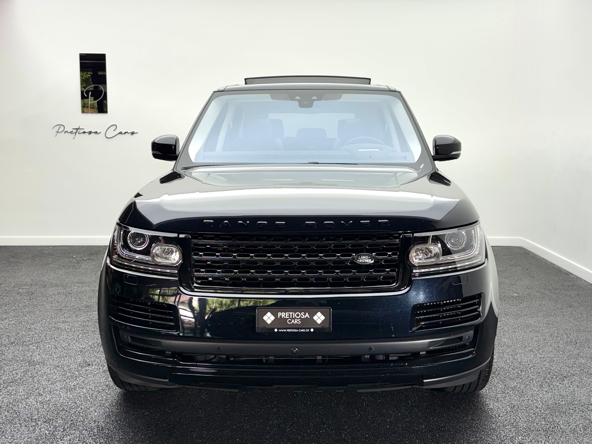LAND ROVER Range Rover 4.4 SDV8 Vogue Automatic-image-2