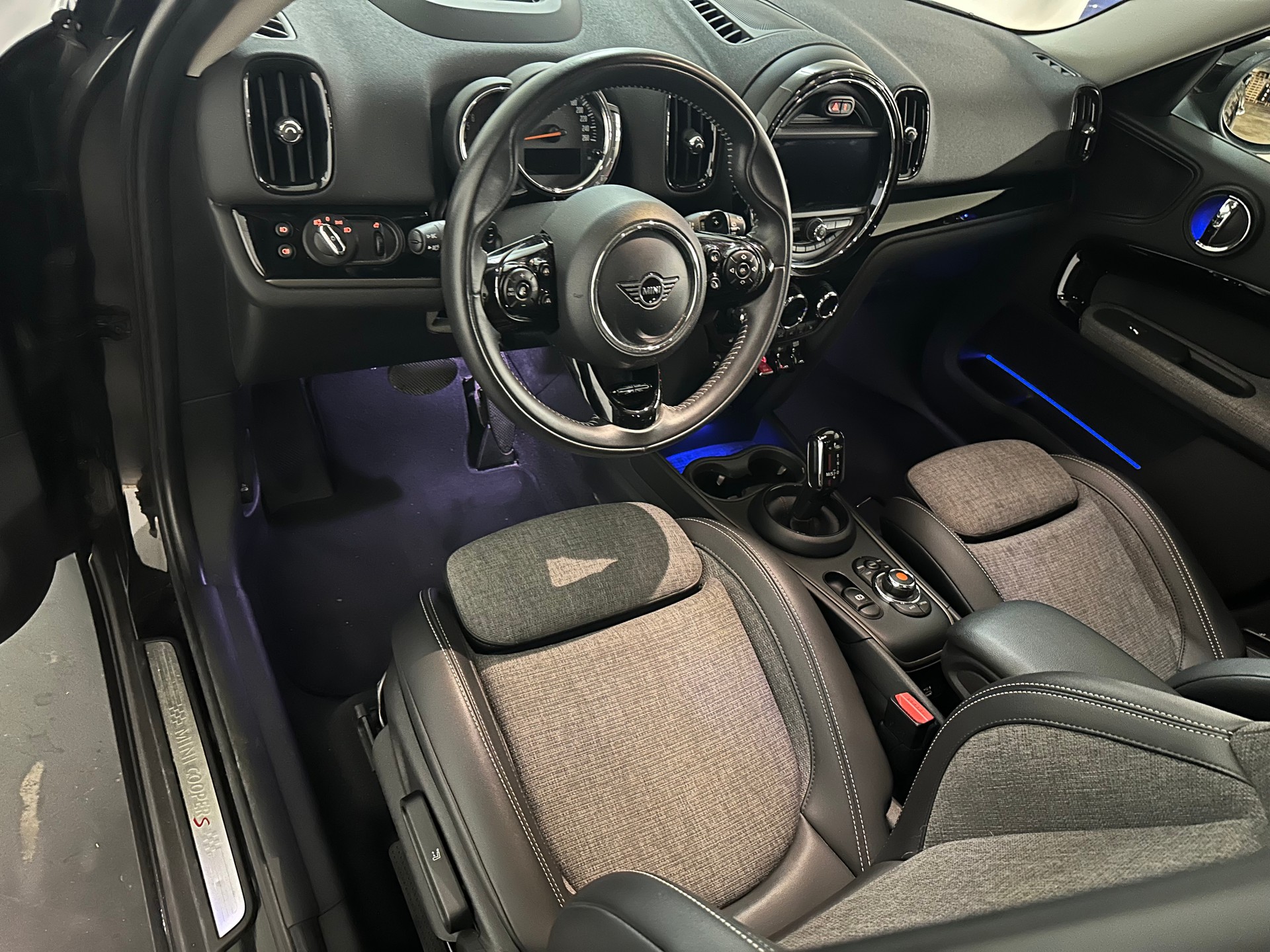 MINI Countryman Cooper S ALL4 Steptronic-image-6
