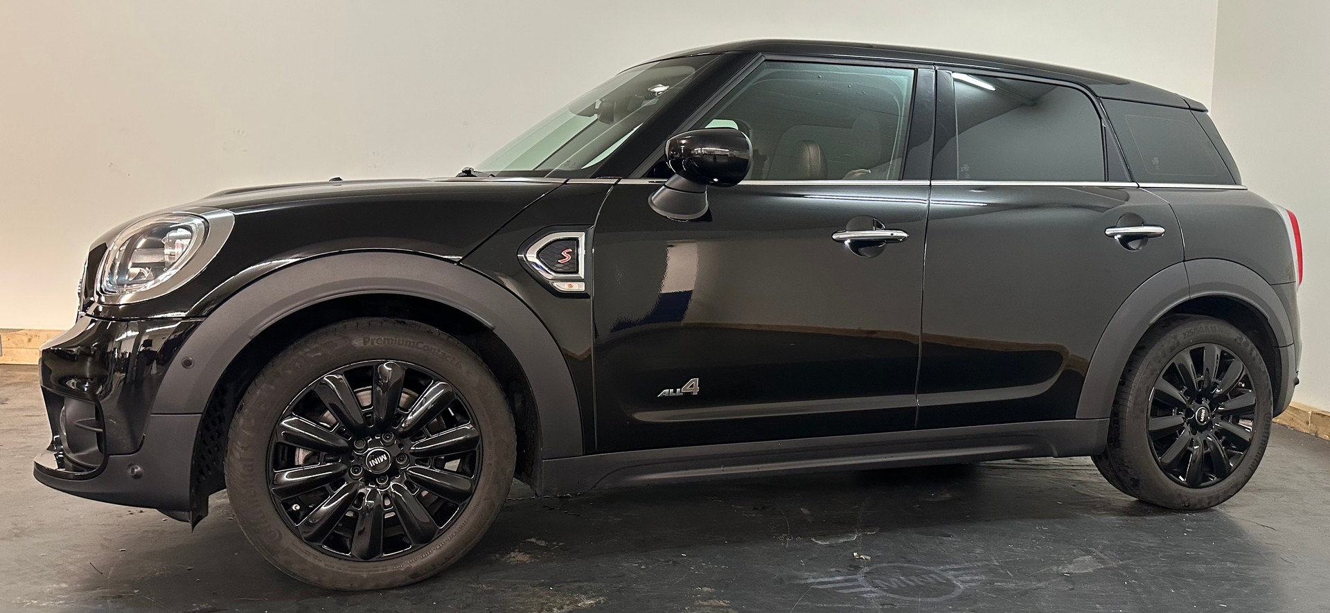 MINI Countryman Cooper S ALL4 Steptronic-image-4