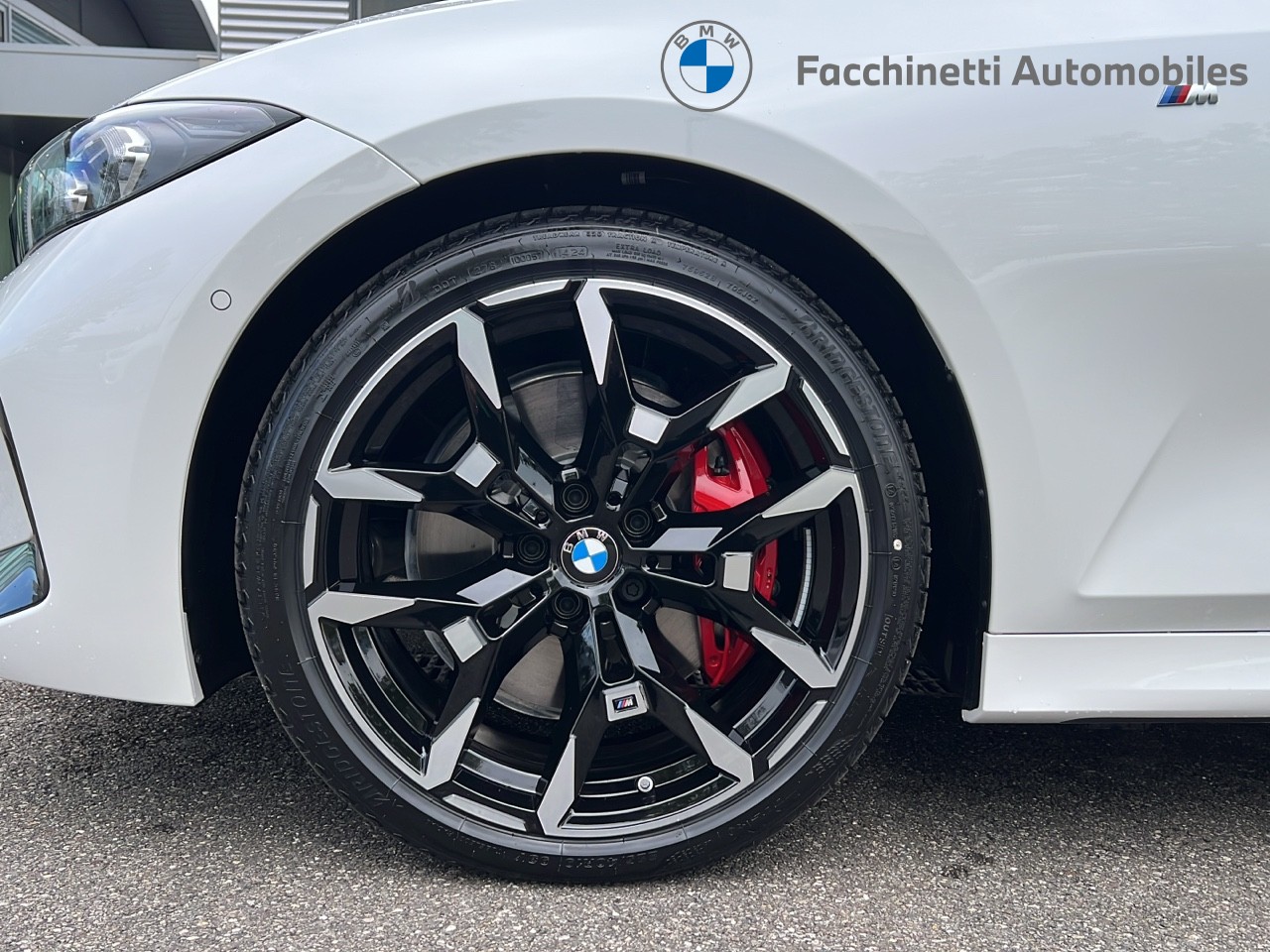 BMW 320d xDrive 48V Steptronic M Sport Pro-image-8