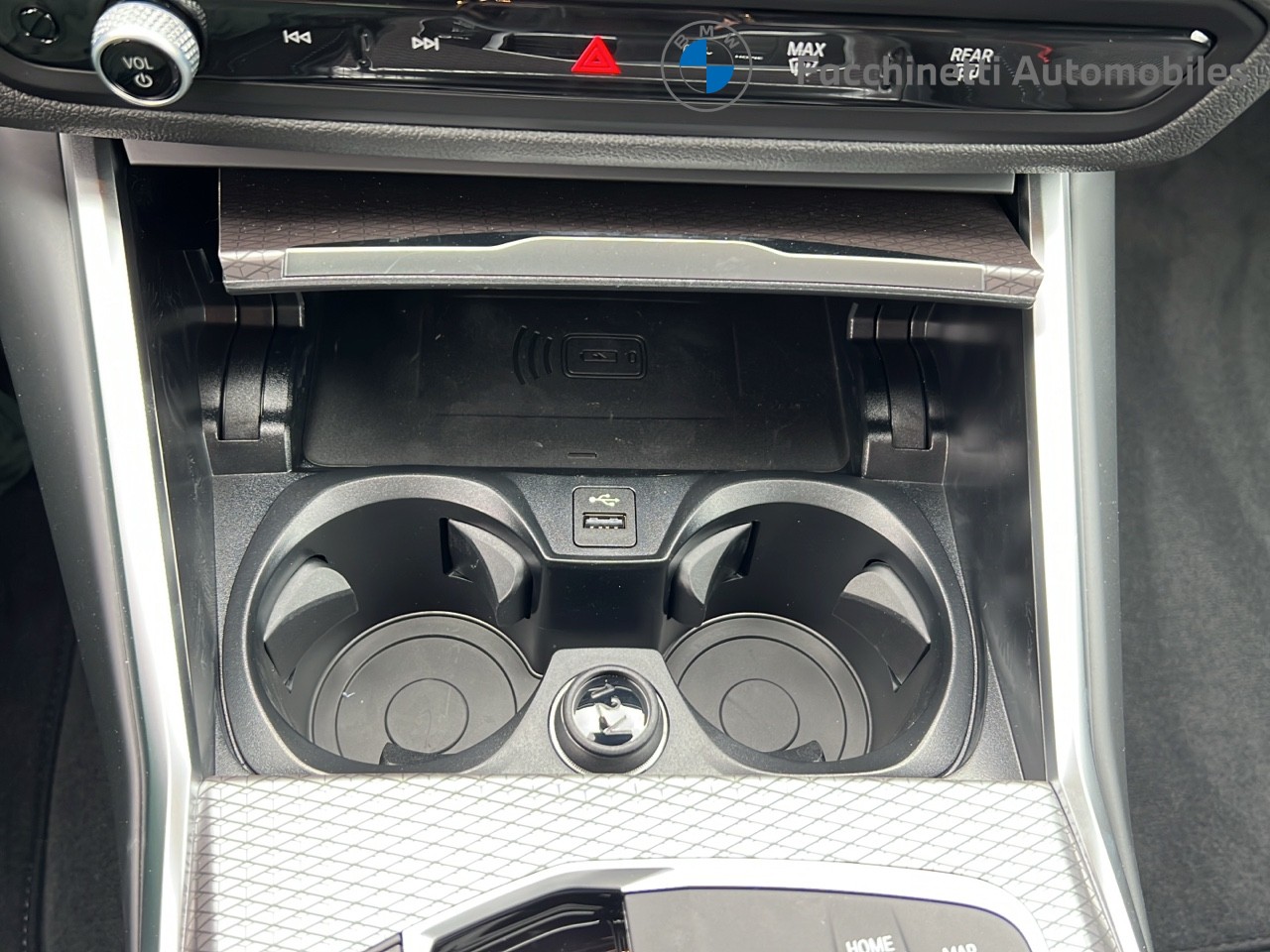BMW 320d xDrive 48V Steptronic M Sport Pro-image-22