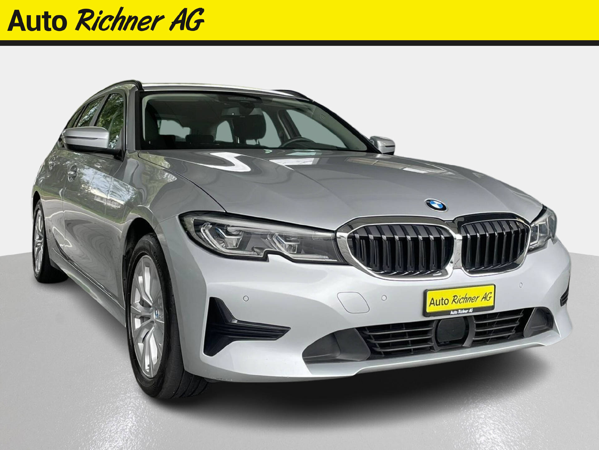 BMW 320d xDrive Touring-image-0