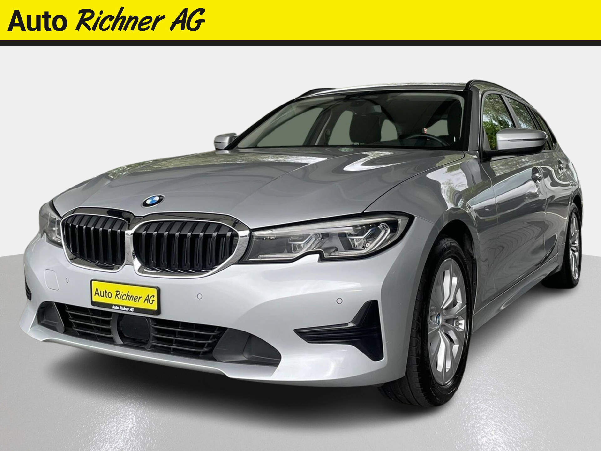 BMW 320d xDrive Touring-image-1