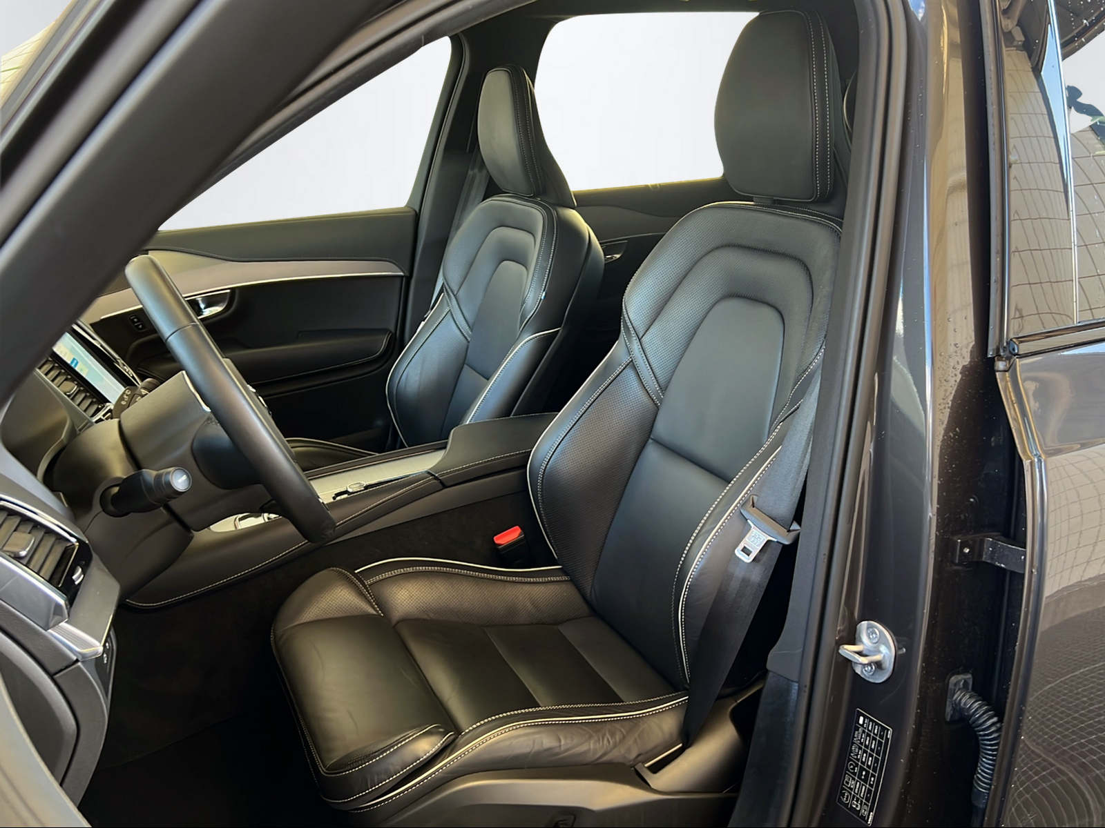 VOLVO XC90 2.0 T8 TE Plus Dark 7P. eAWD-image-14