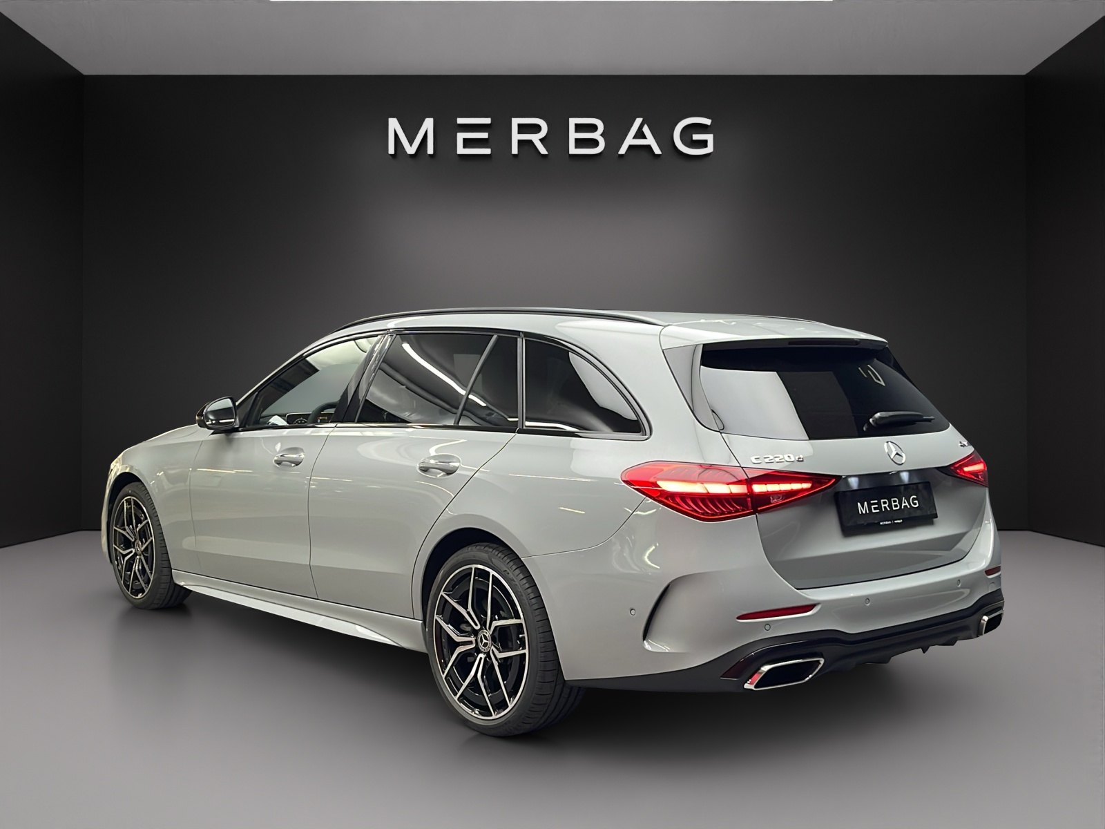 MERCEDES-BENZ C 220 d 4MATIC T-Modell Swiss Star-image-3