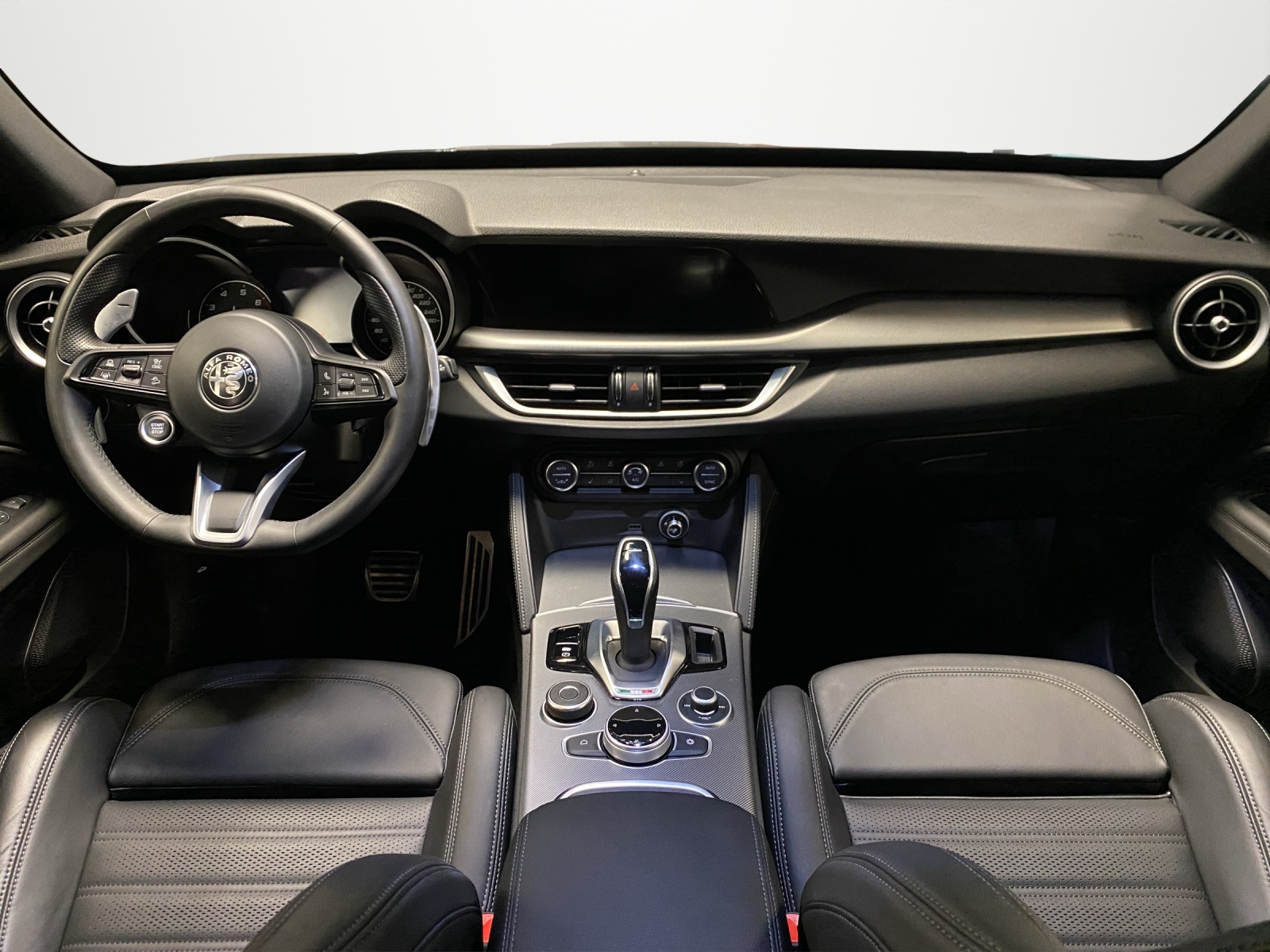 ALFA ROMEO STELVIO 2.0 Q4 280 Veloce-image-9