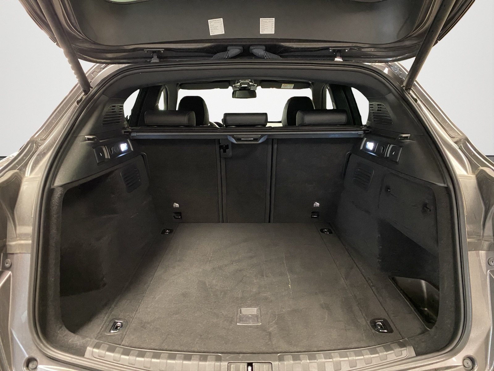 ALFA ROMEO STELVIO 2.0 Q4 280 Veloce-image-4